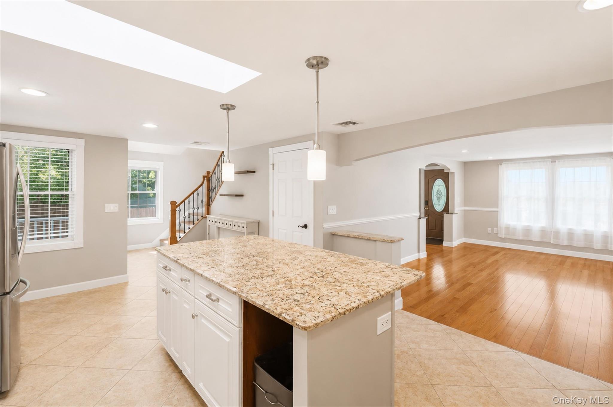 12 Leeside Road – For Sale photo 9