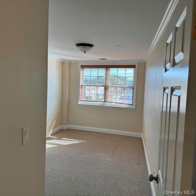 14 Willis Ave – For Rent photo 5