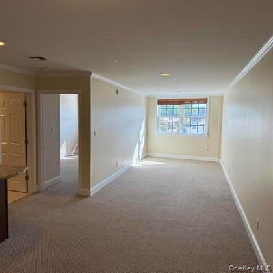 14 Willis Ave – For Rent