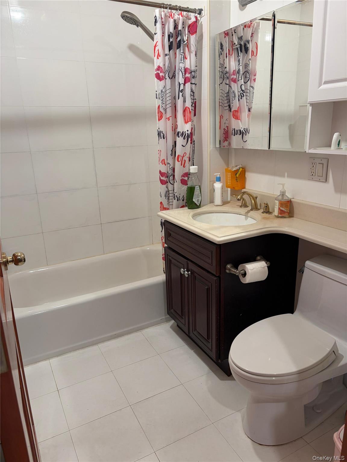 64-63 Austin Street, Unit 3B photo 12