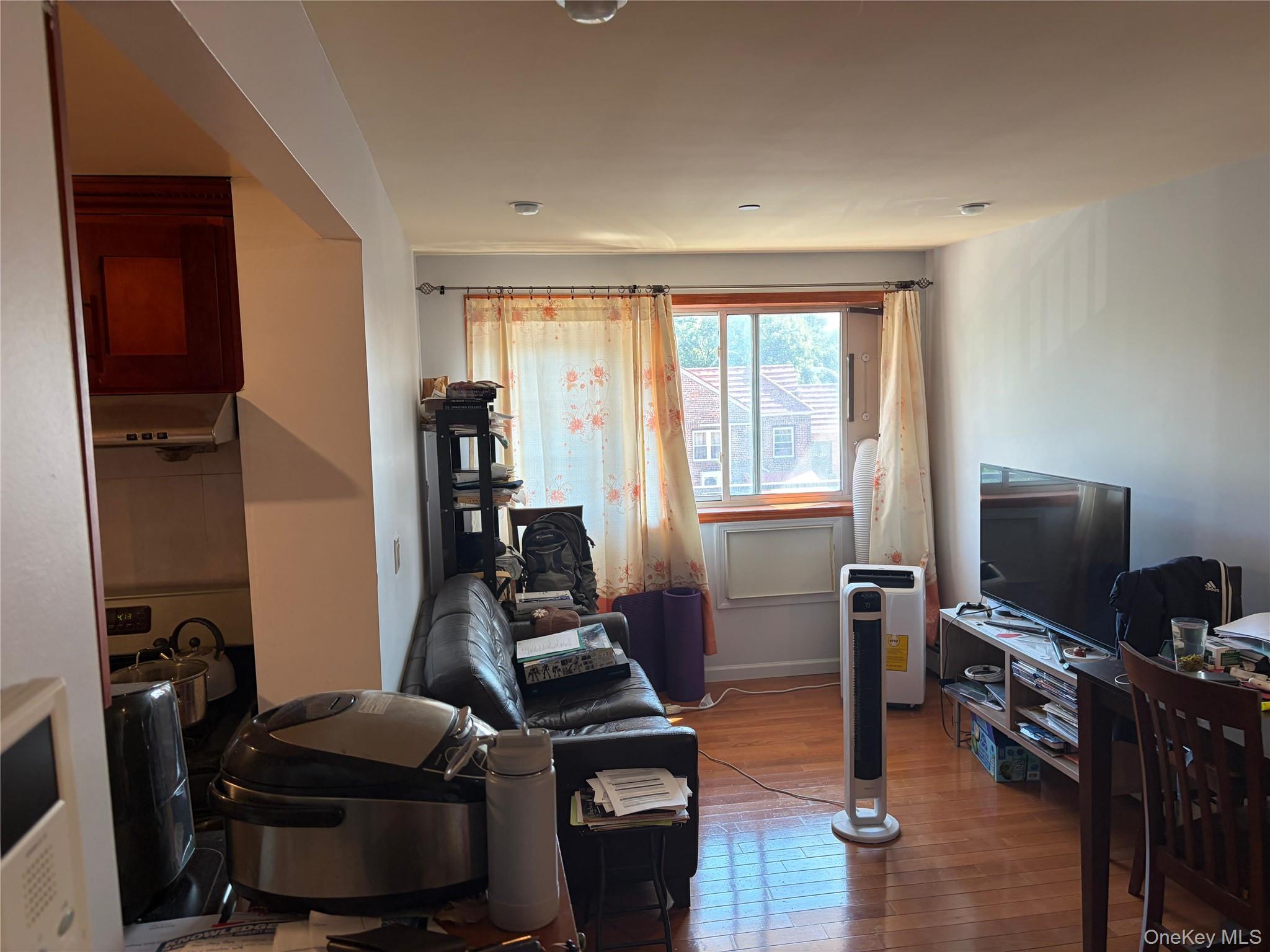 64-63 Austin Street, Unit 3B photo 2