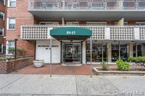 89-15 Parsons Boulevard – For Rent