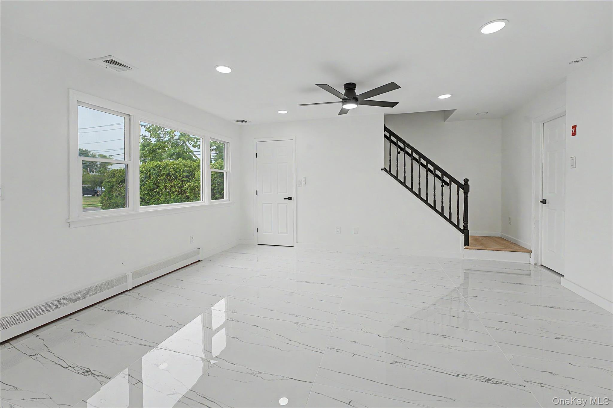 6 Regal Lane – For Sale photo 16