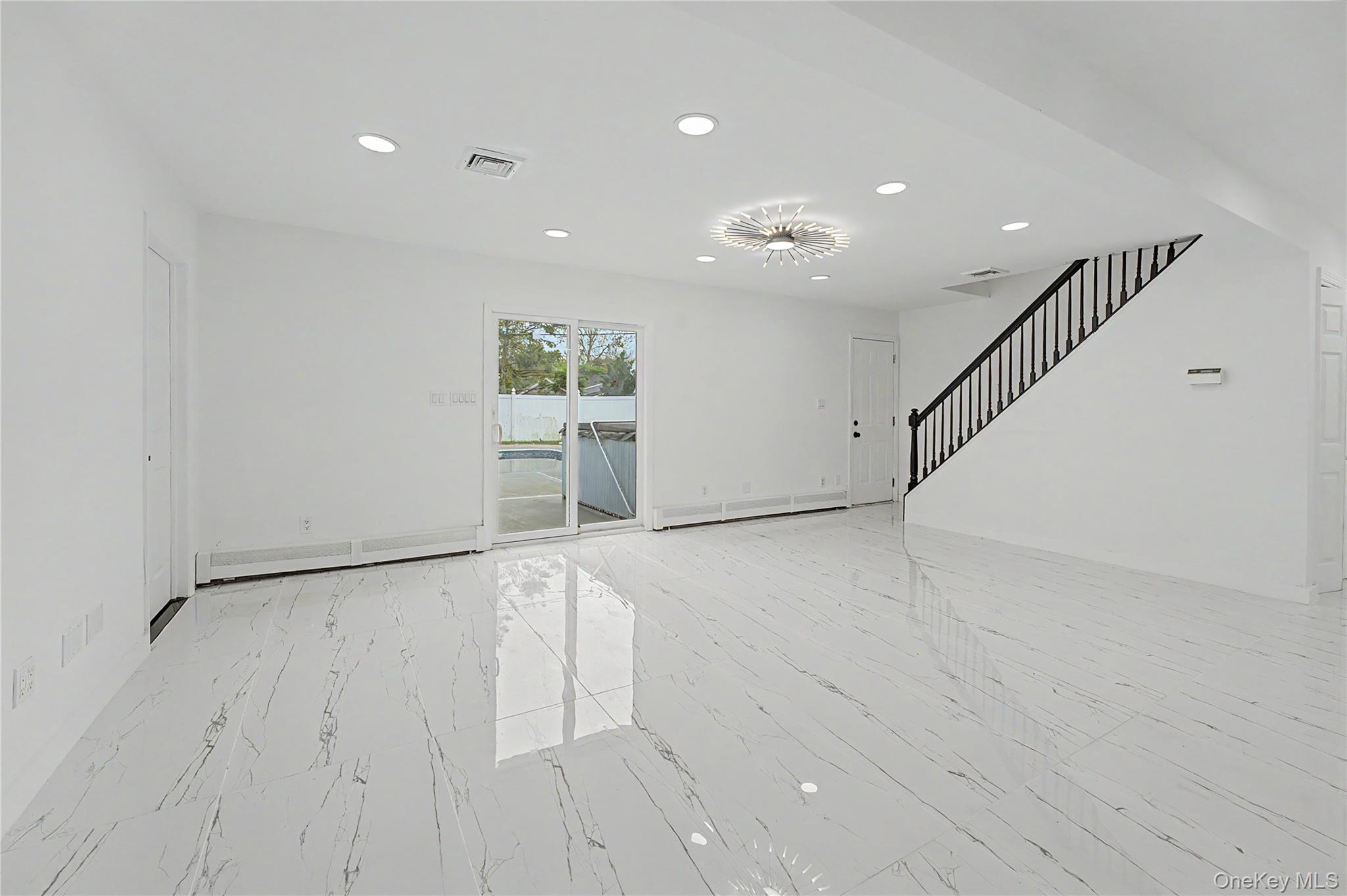 6 Regal Lane – For Sale photo 17