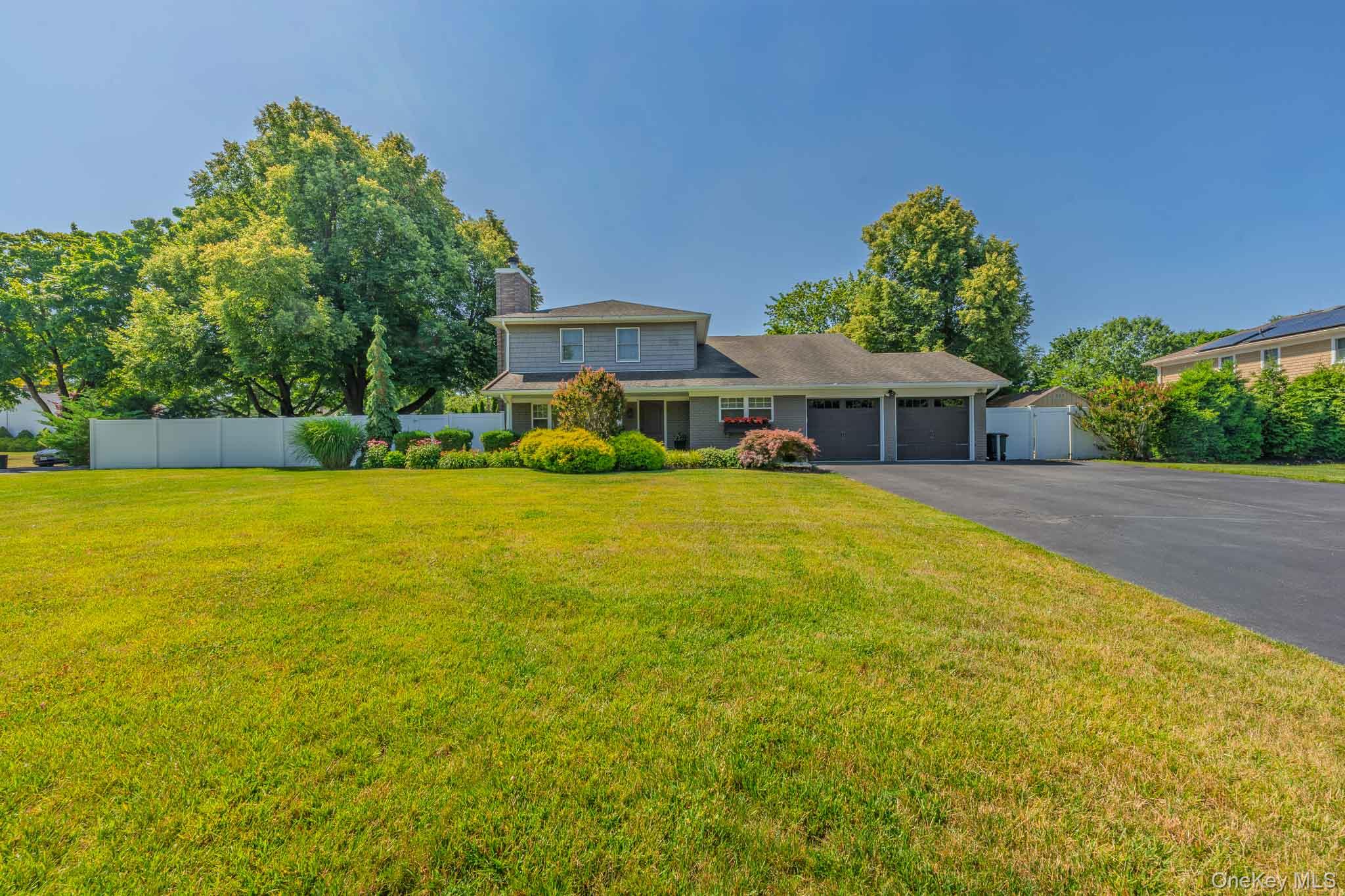 8 Feather Lane – For Sale photo 50
