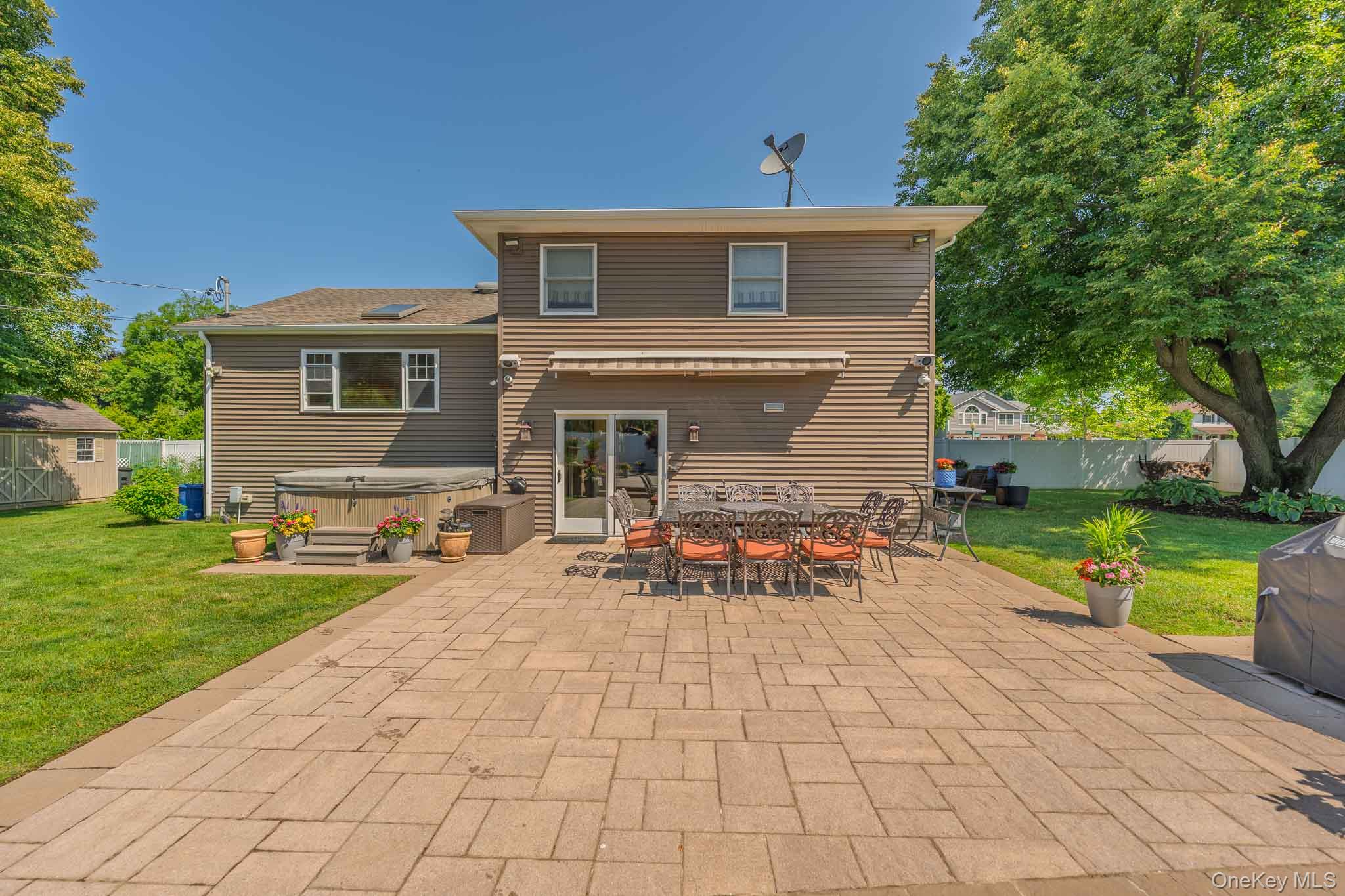 8 Feather Lane – For Sale photo 31