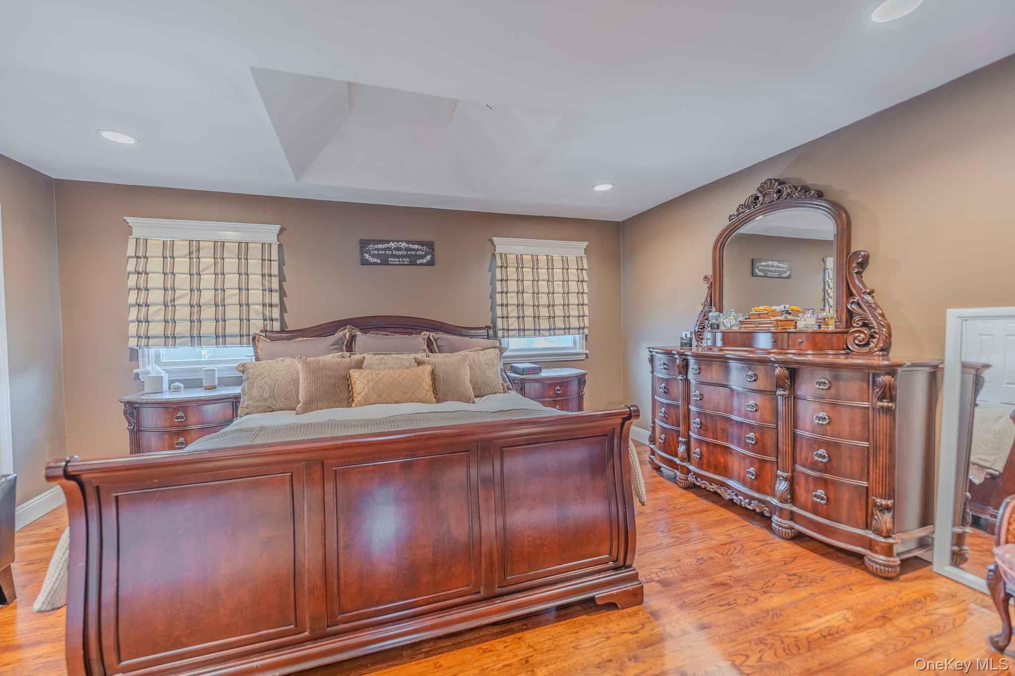 8 Feather Lane – For Sale photo 24
