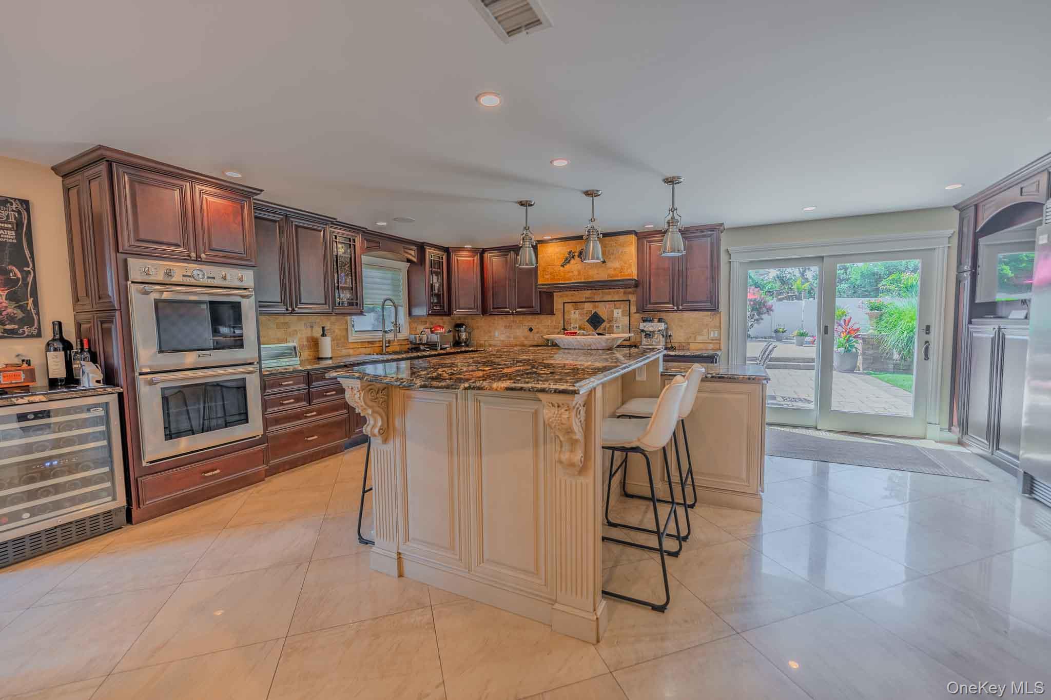 8 Feather Lane – For Sale photo 9