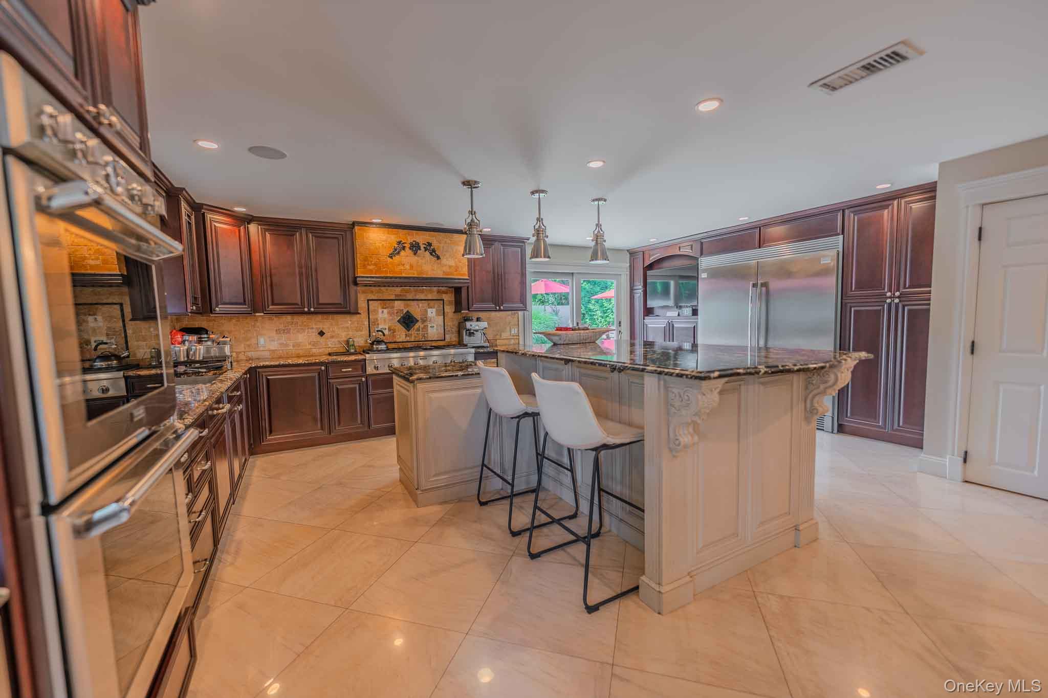 8 Feather Lane – For Sale photo 10