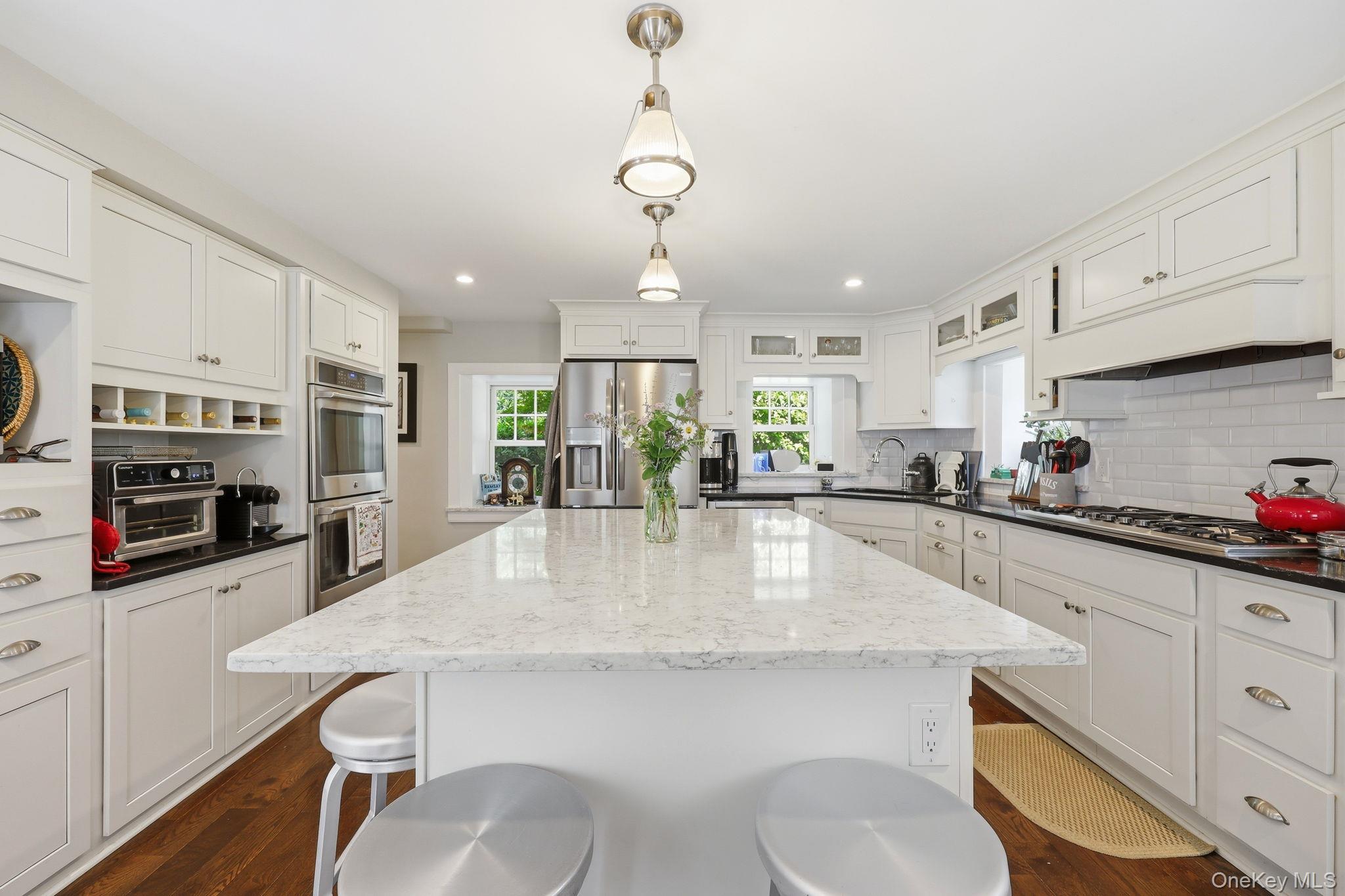 51 Adriance Avenue – For Rent photo 16