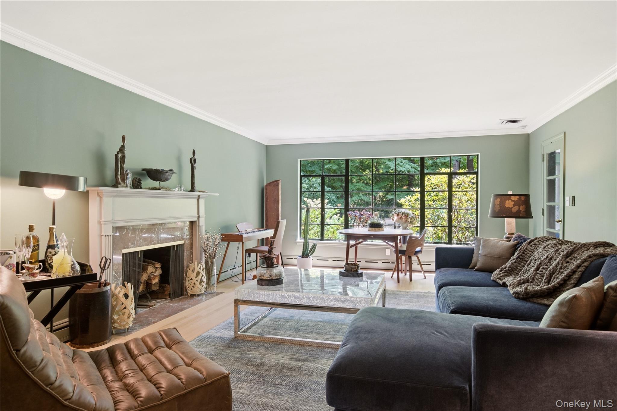 790 Bryant Avenue – For Sale photo 4