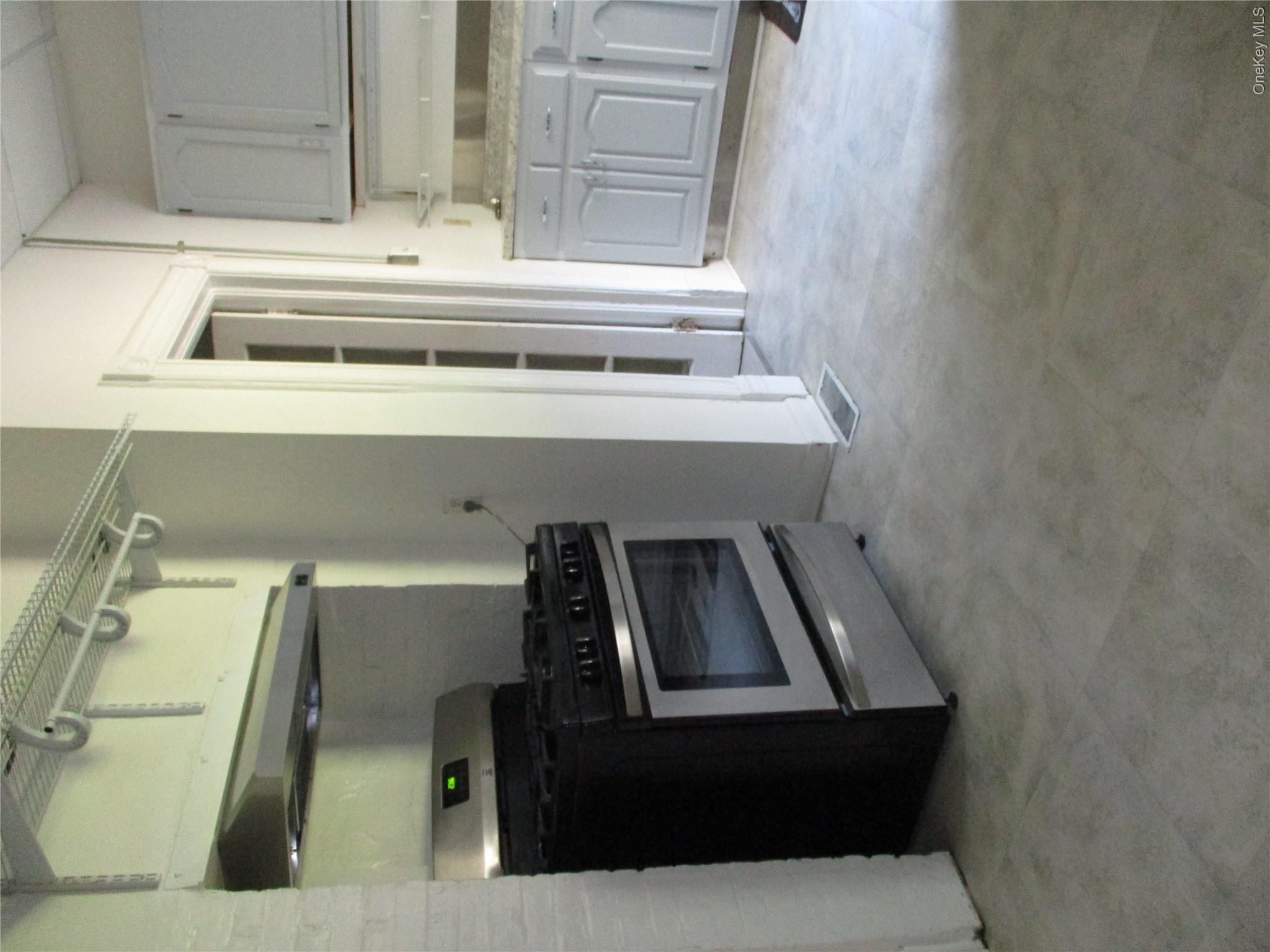 33 Bayview Terrace Unit 1 – For Rent photo 17