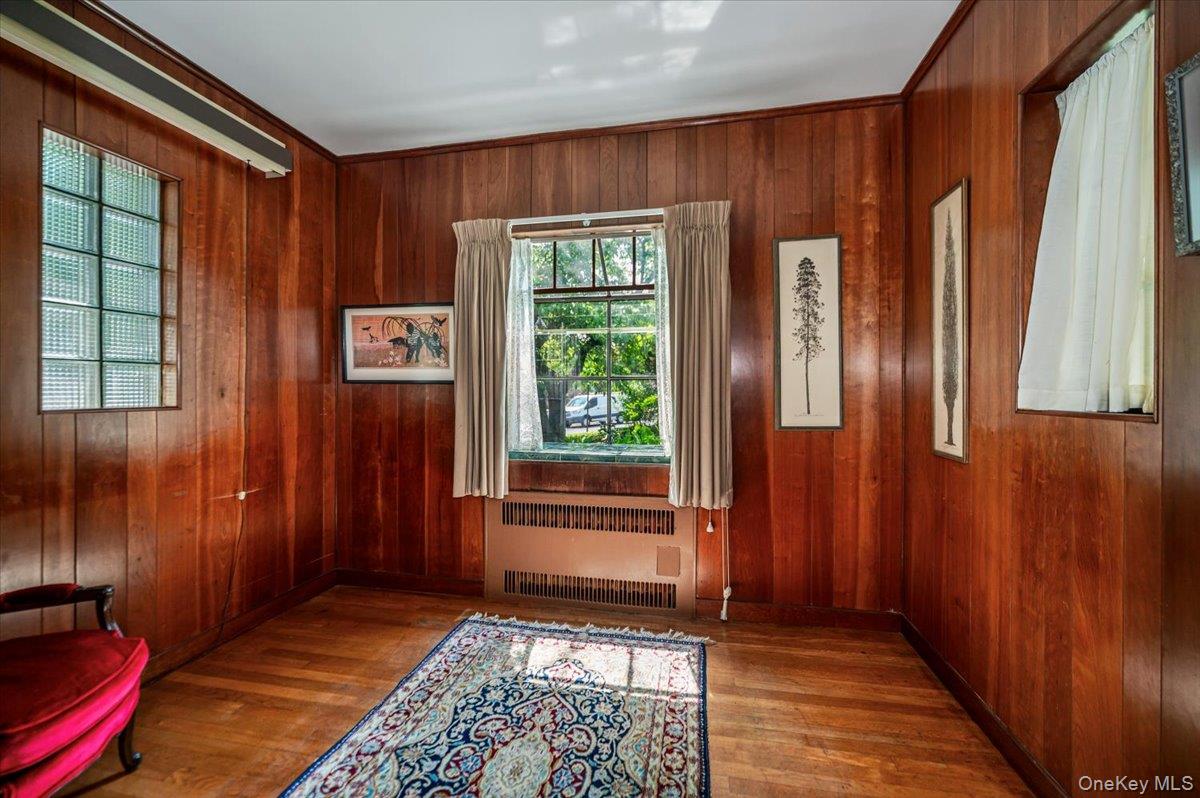1264 Rhinelander Avenue – For Sale photo 11