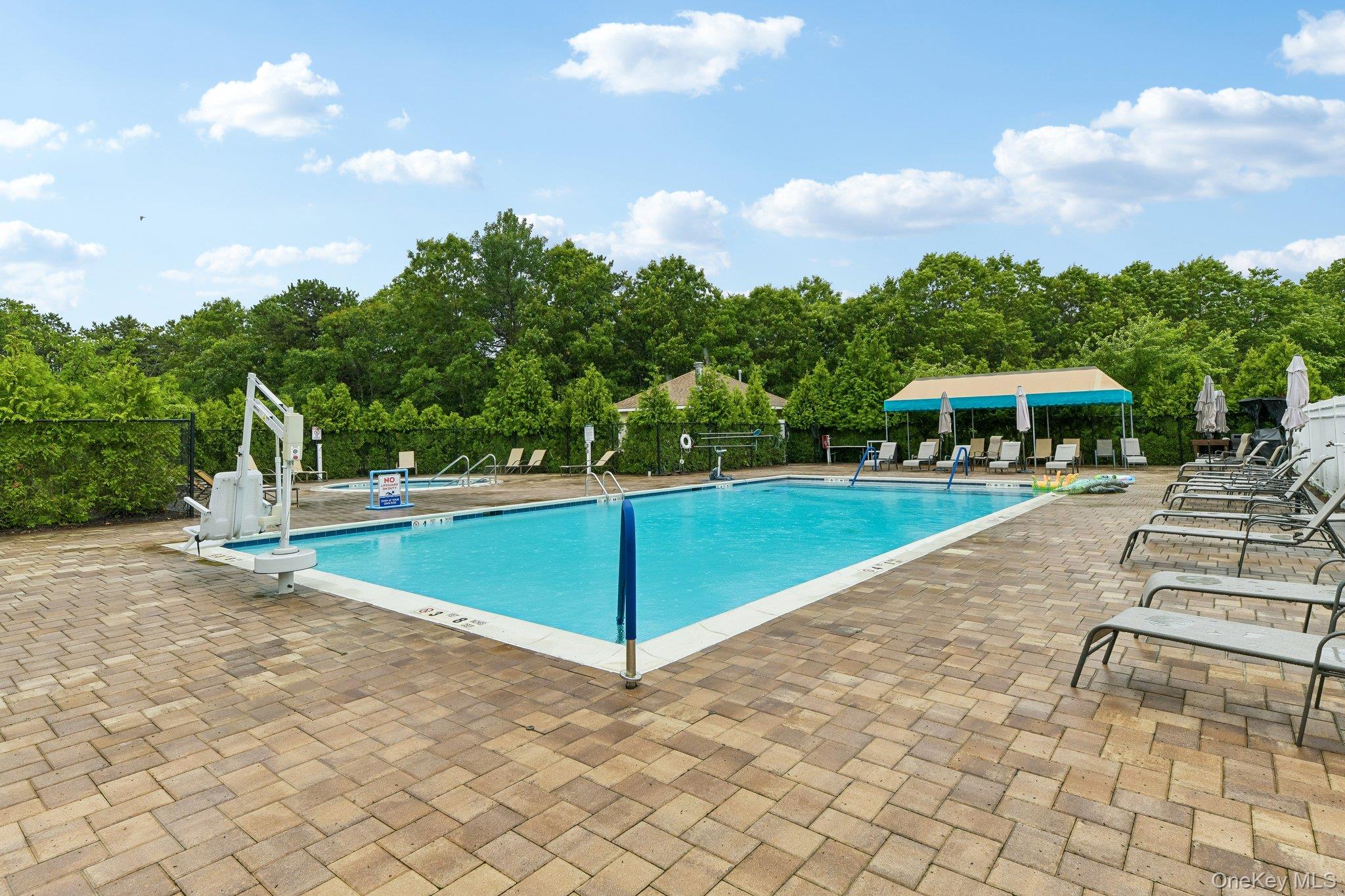 33 Greentree Court – For Sale photo 29