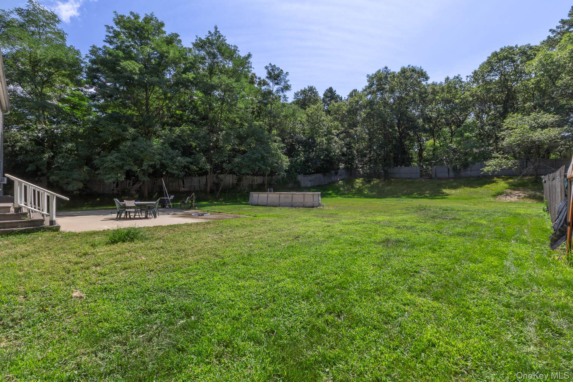 312 Peconic Avenue – For Sale photo 28