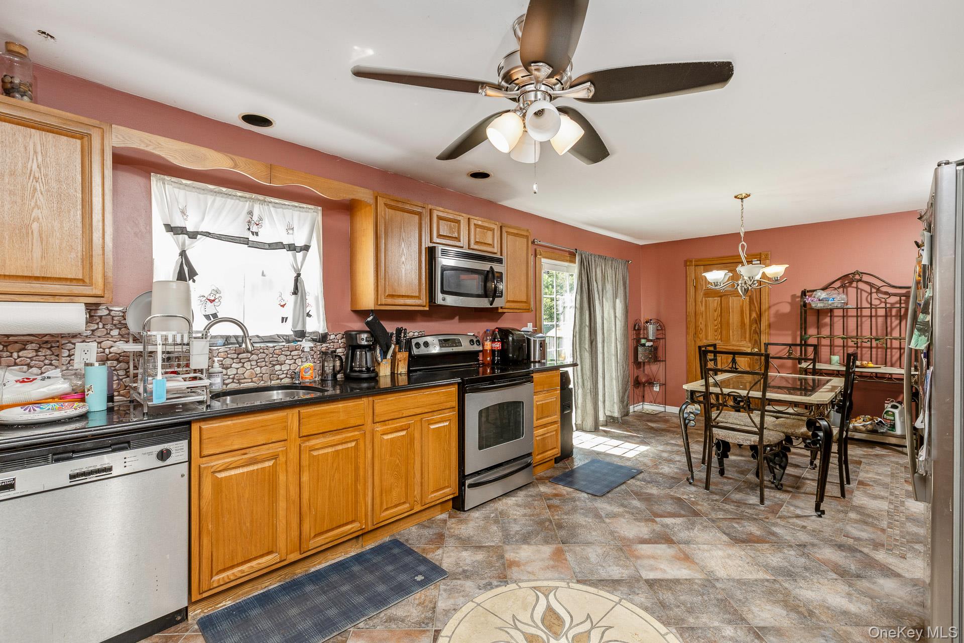 312 Peconic Avenue – For Sale photo 9