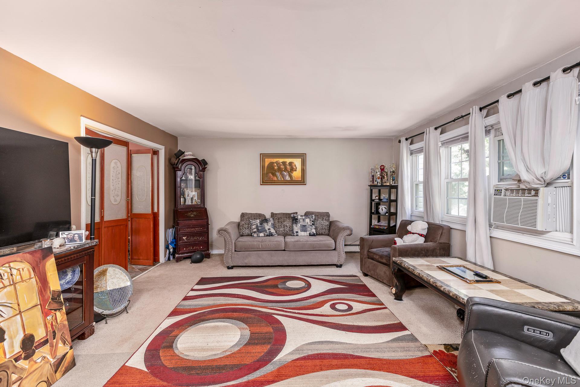 312 Peconic Avenue – For Sale photo 4