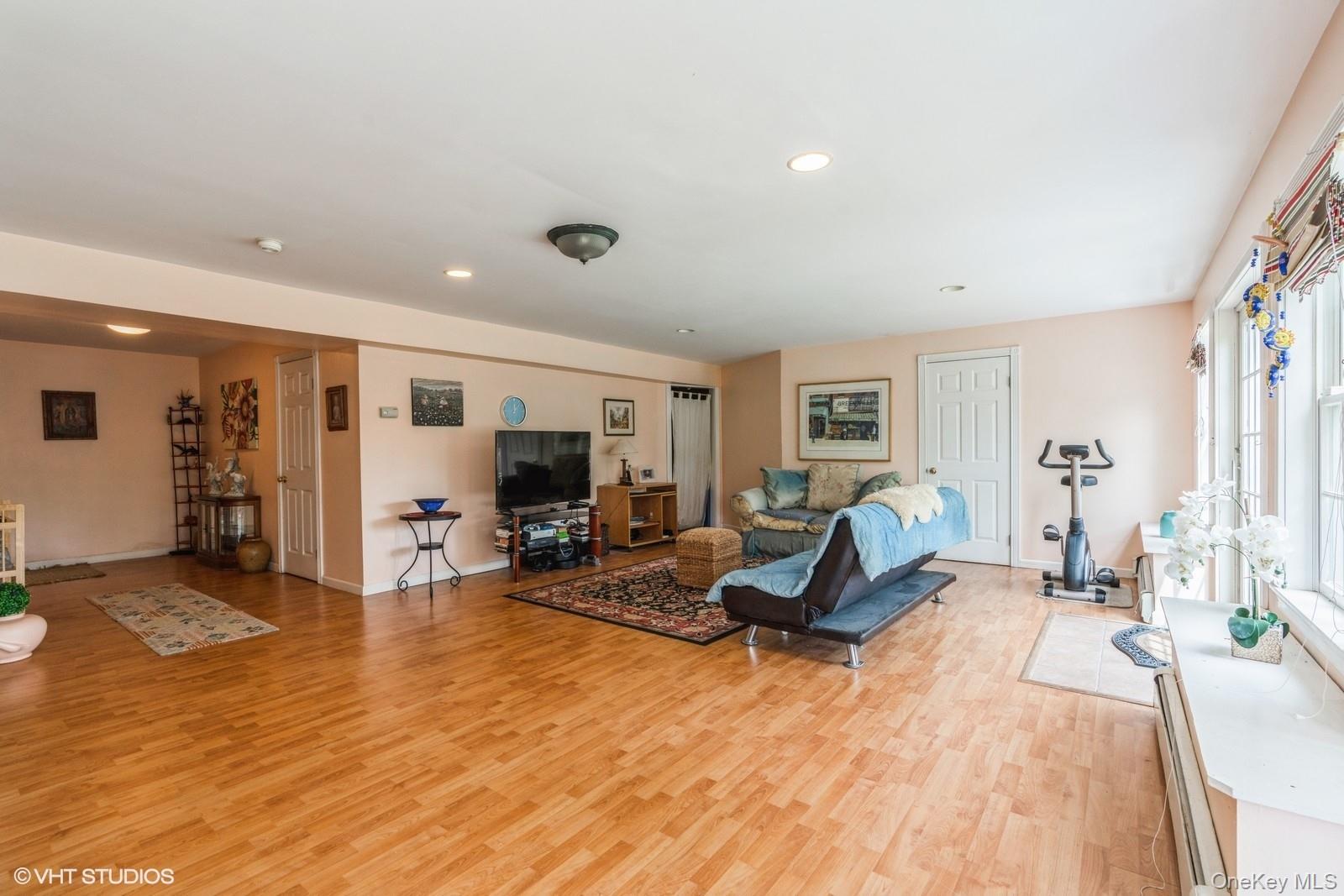 37 Post Lane, Unit A photo 21