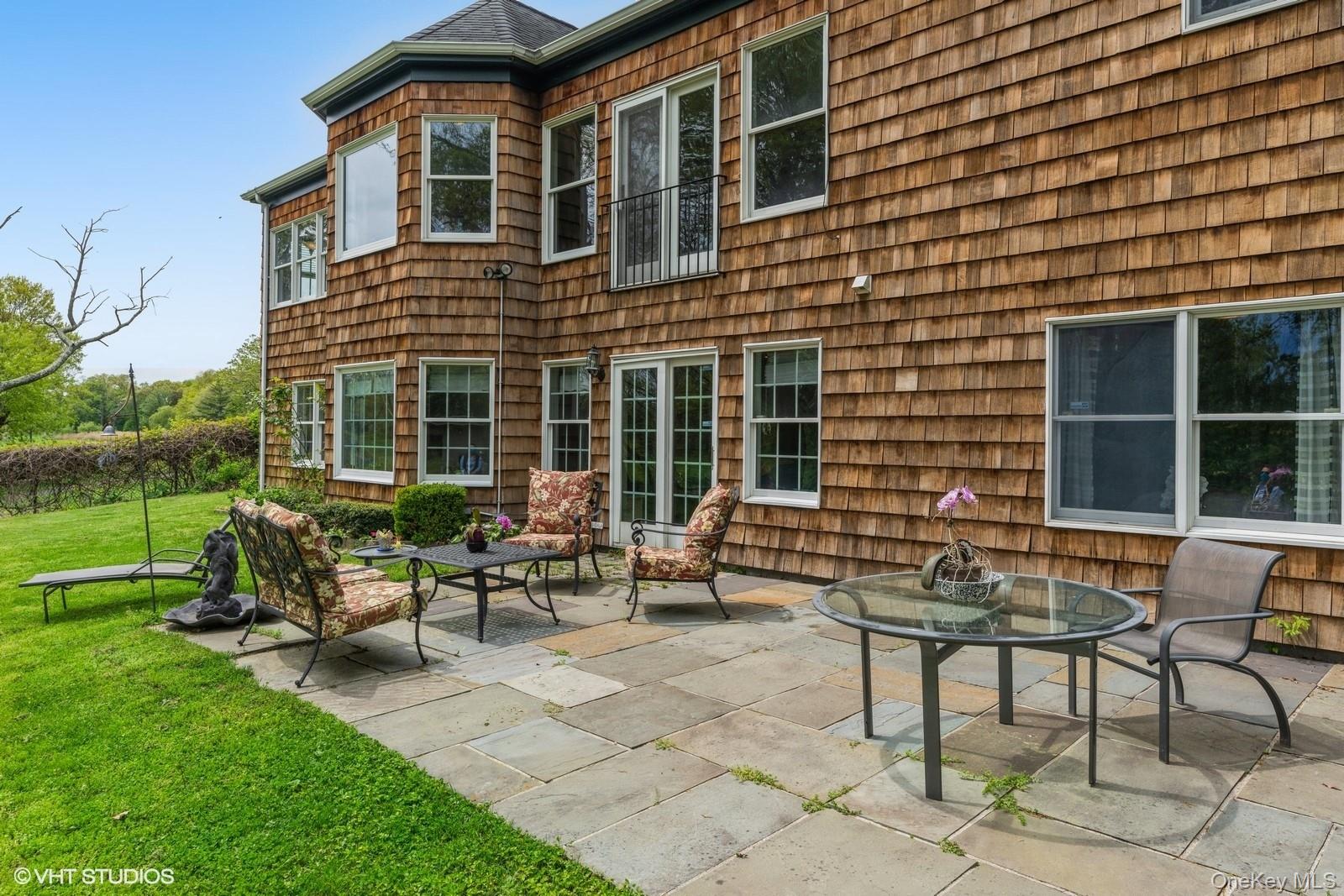 37 Post Lane, Unit A photo 26
