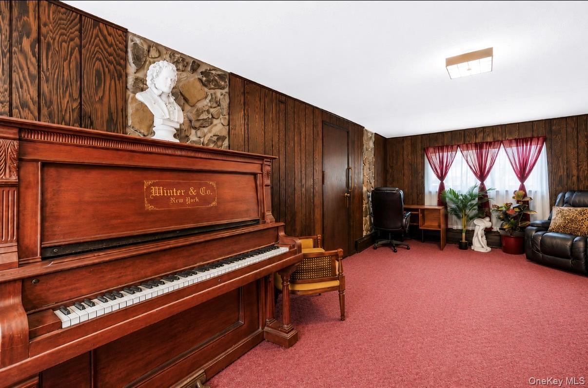 26 Harvard Lane – For Sale photo 15