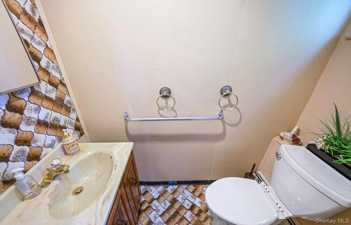 26 Harvard Lane – For Sale photo 21