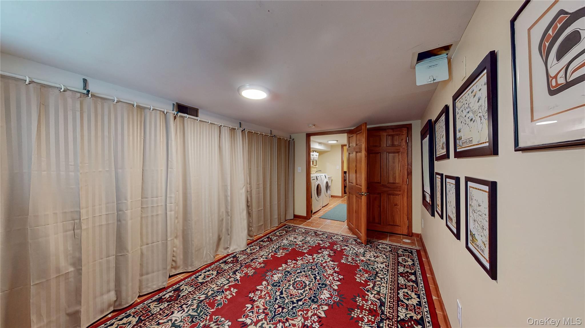 20 Sunset Point – For Sale photo 29