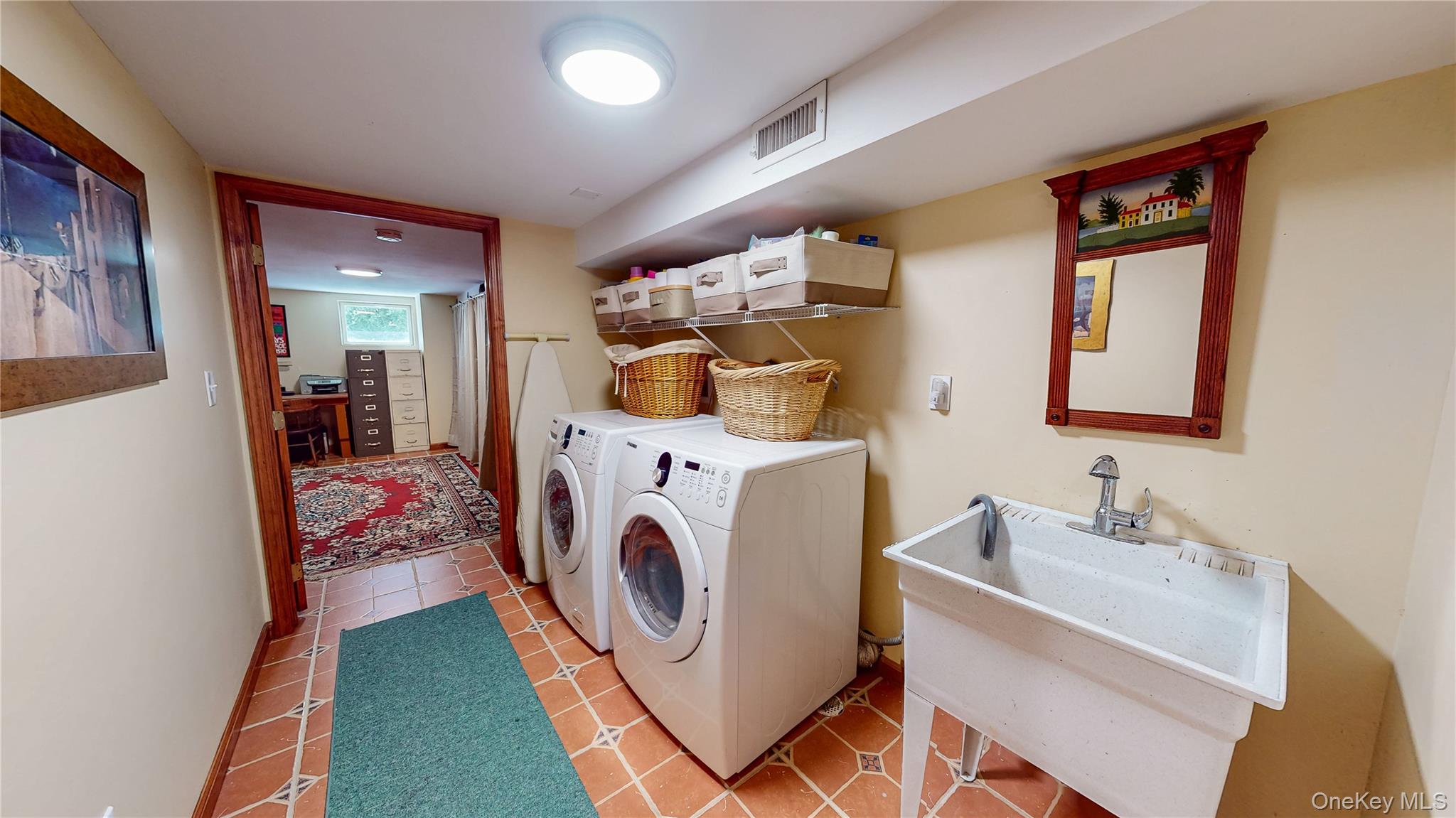 20 Sunset Point – For Sale photo 36