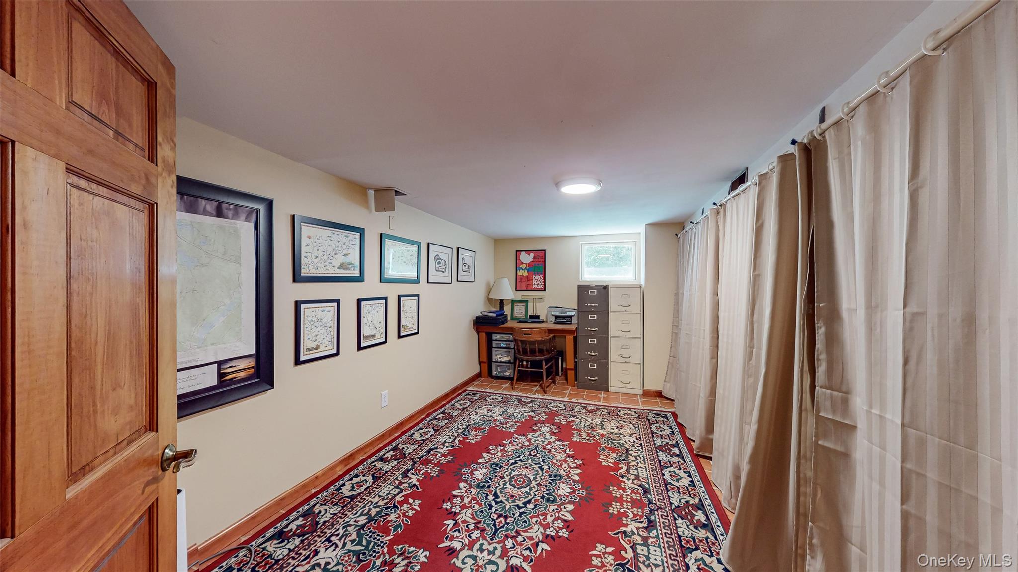 20 Sunset Point – For Sale photo 28