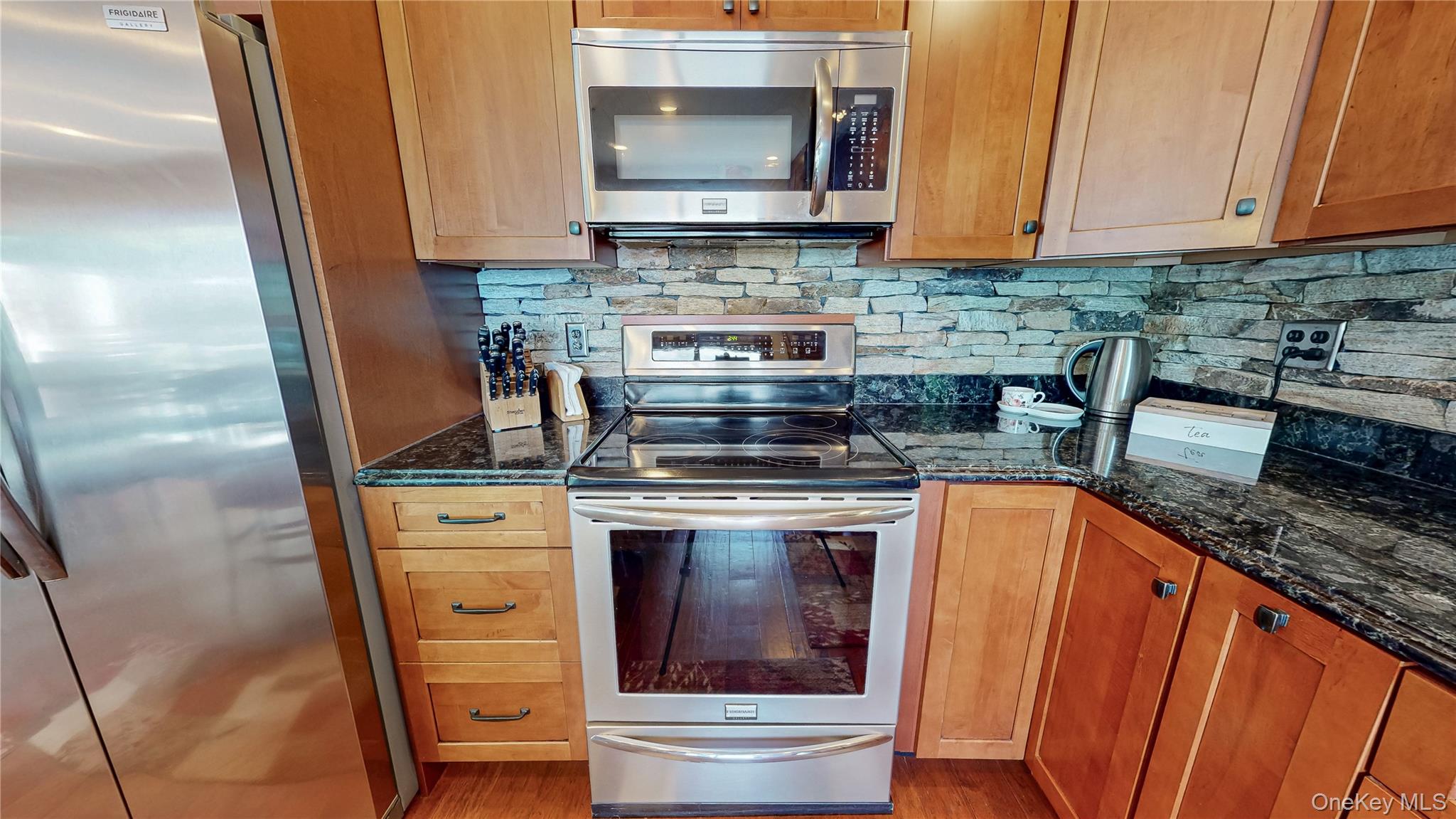 20 Sunset Point – For Sale photo 10