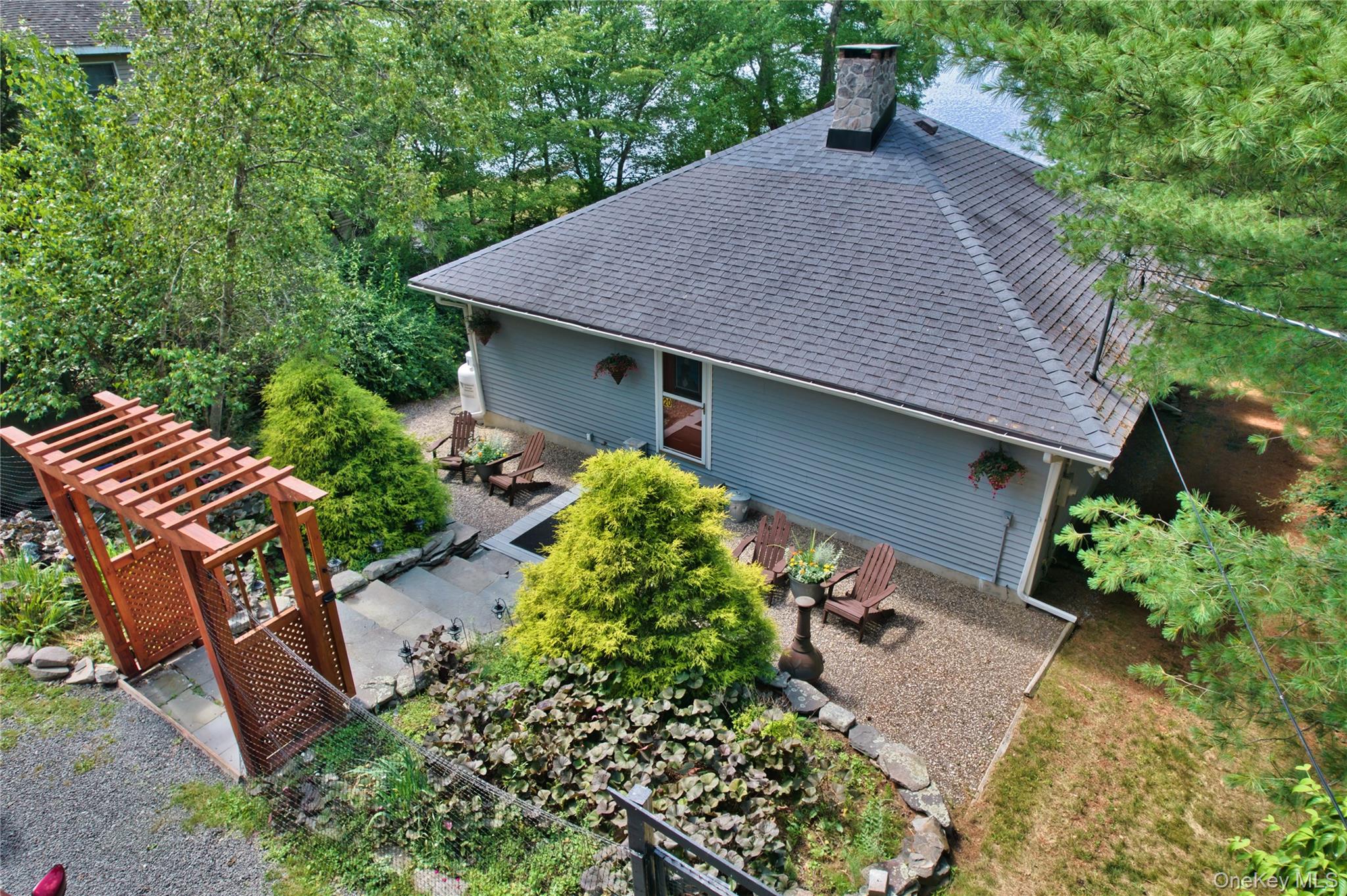20 Sunset Point – For Sale photo 42
