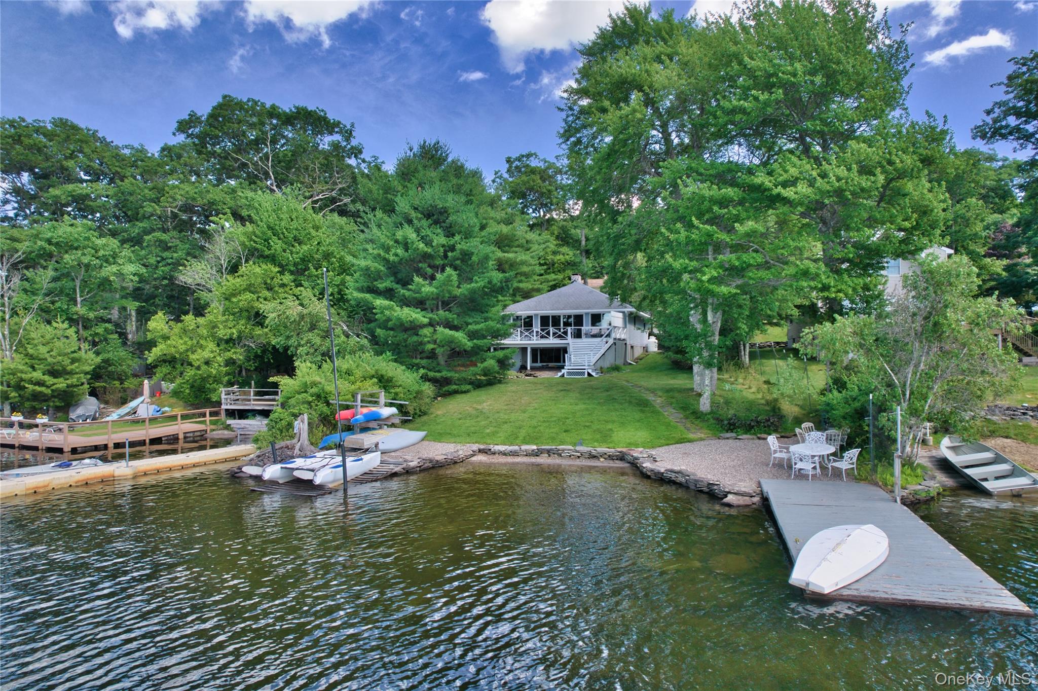 20 Sunset Point – For Sale photo 5