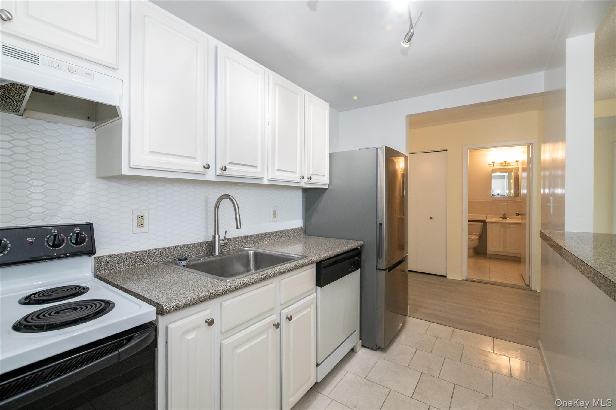 123 Mamaroneck Avenue, Unit 614 photo 9