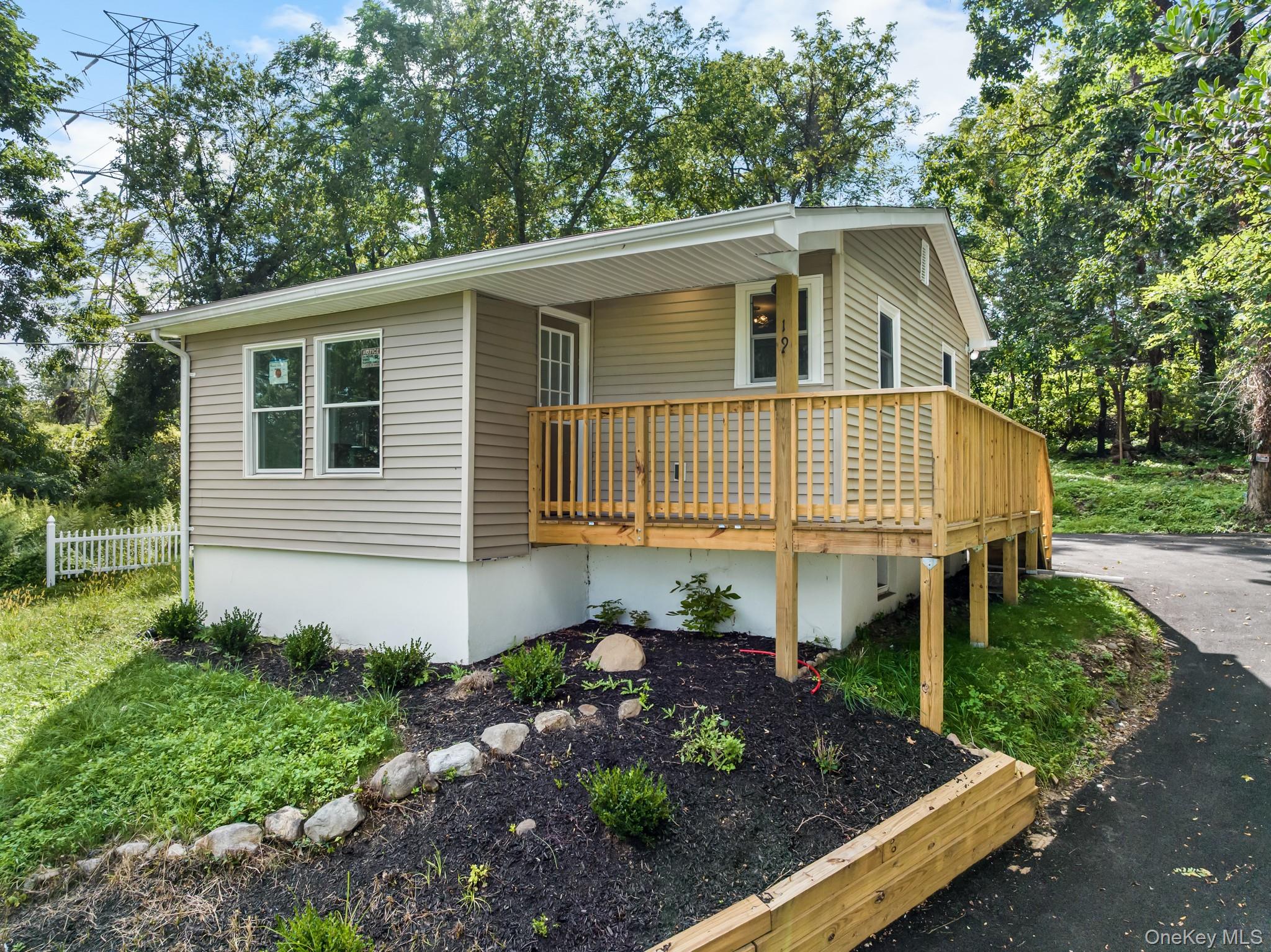 19 Dykes Park Road – For Sale