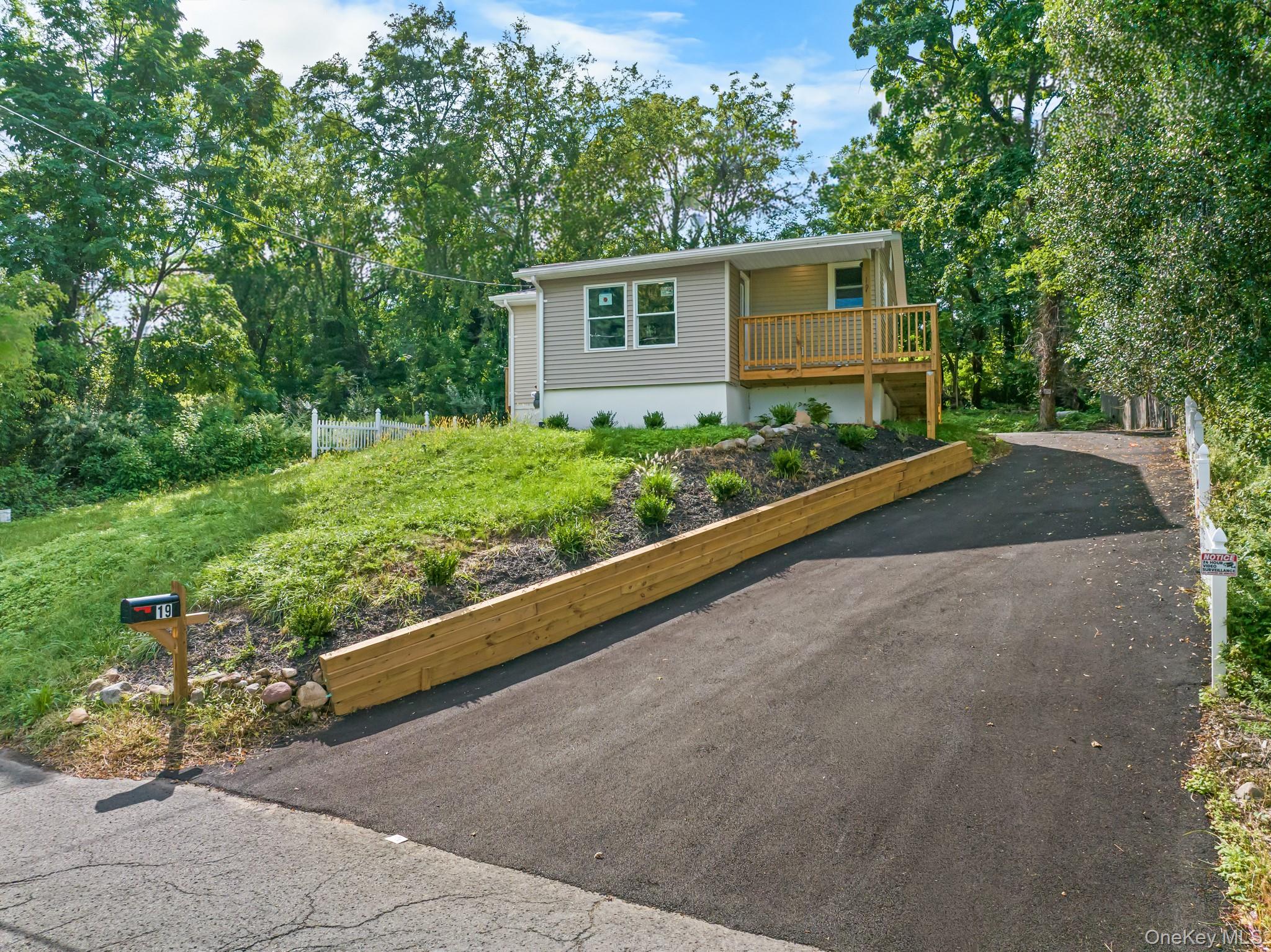 19 Dykes Park Road – For Sale photo 14
