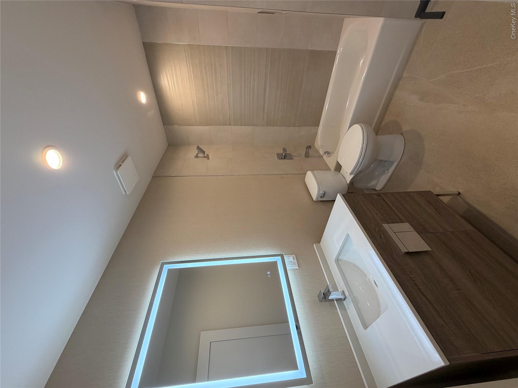8322 24th Avenue, Unit 2C photo 8