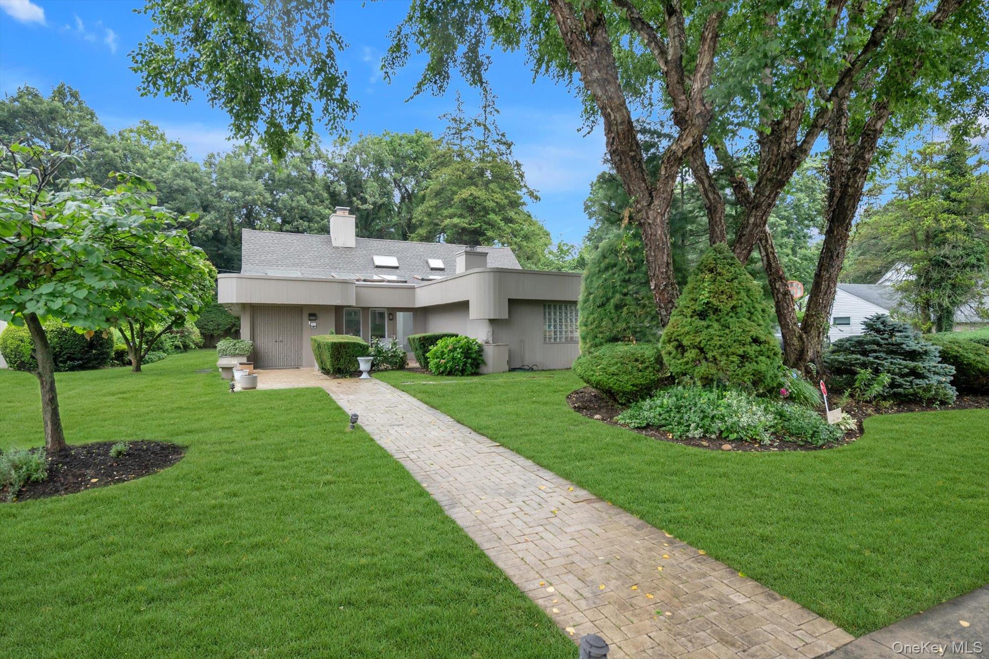 57 Parkway Drive – For Sale photo 21