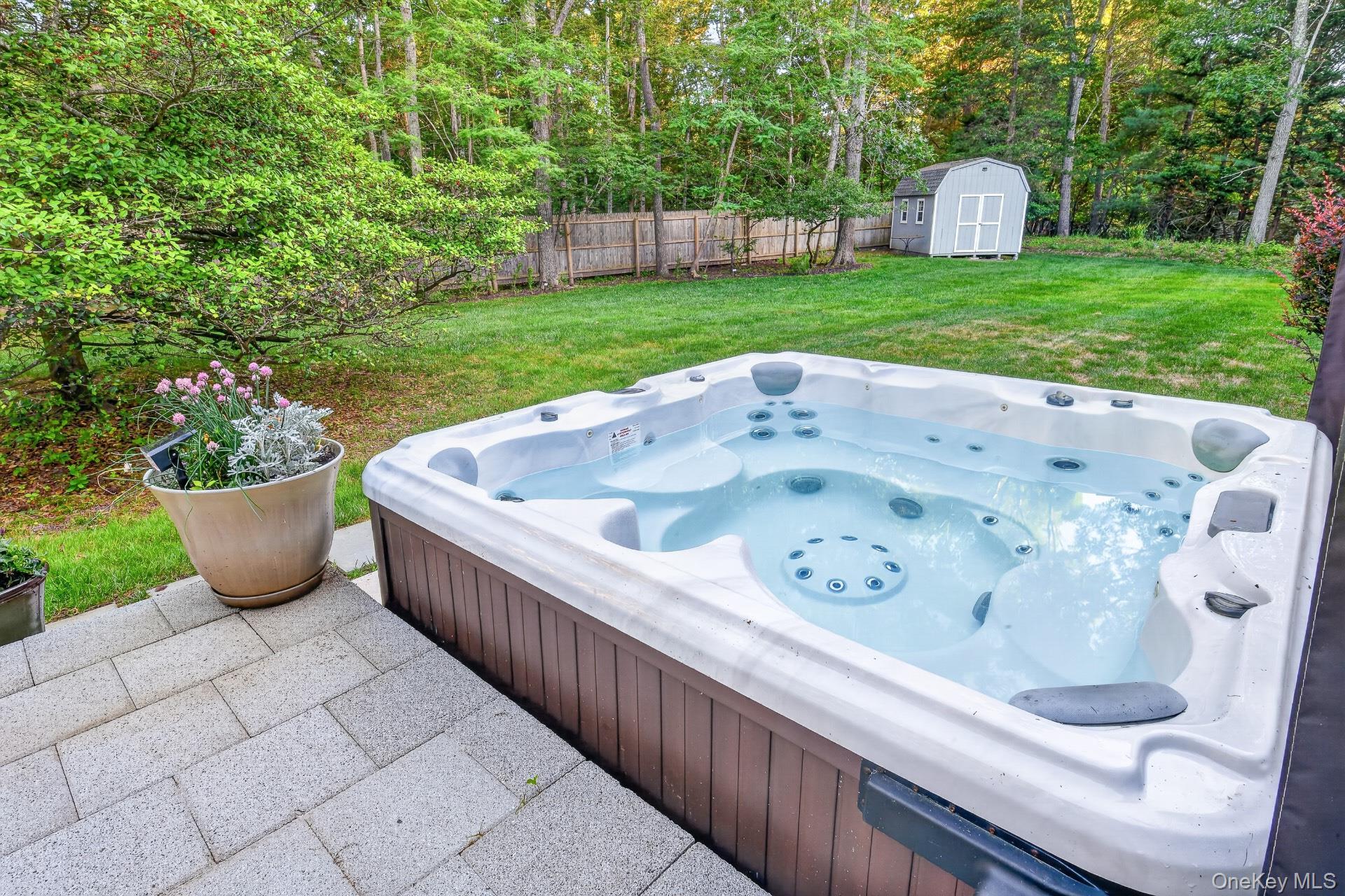 41 Tredwell Lane – For Rent photo 24