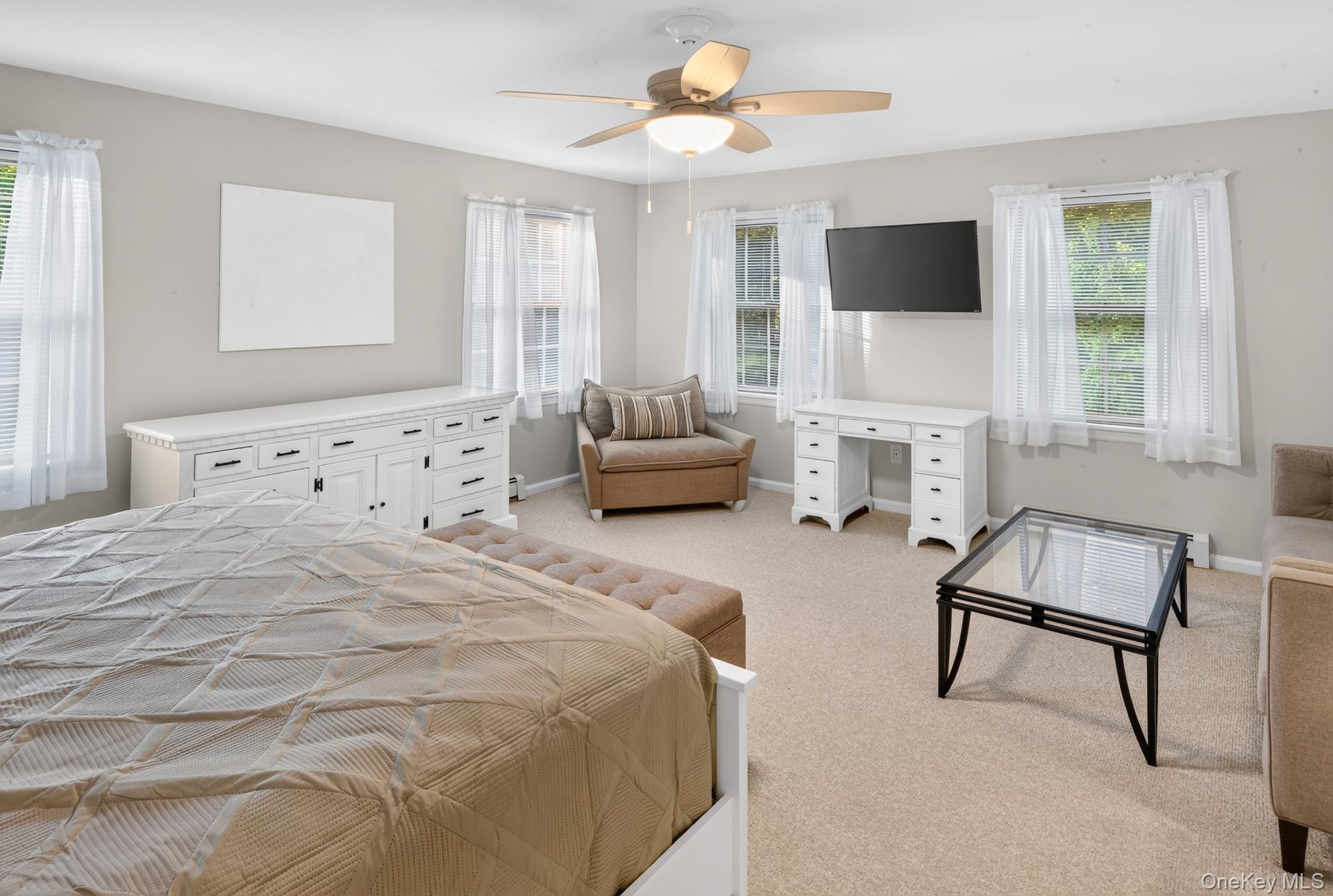 41 Tredwell Lane – For Rent photo 11