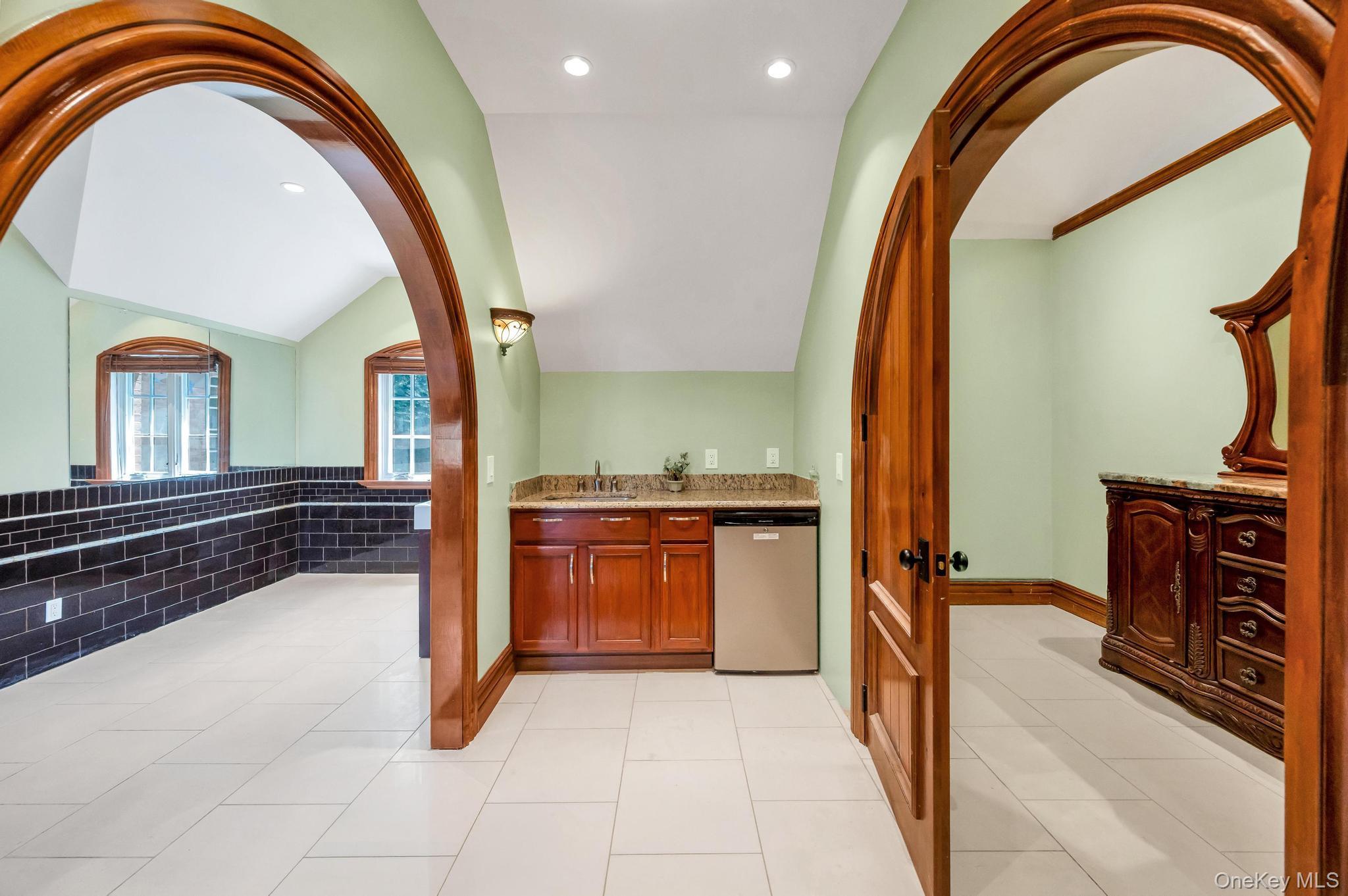 250 Oyster Bay Road – For Sale photo 20