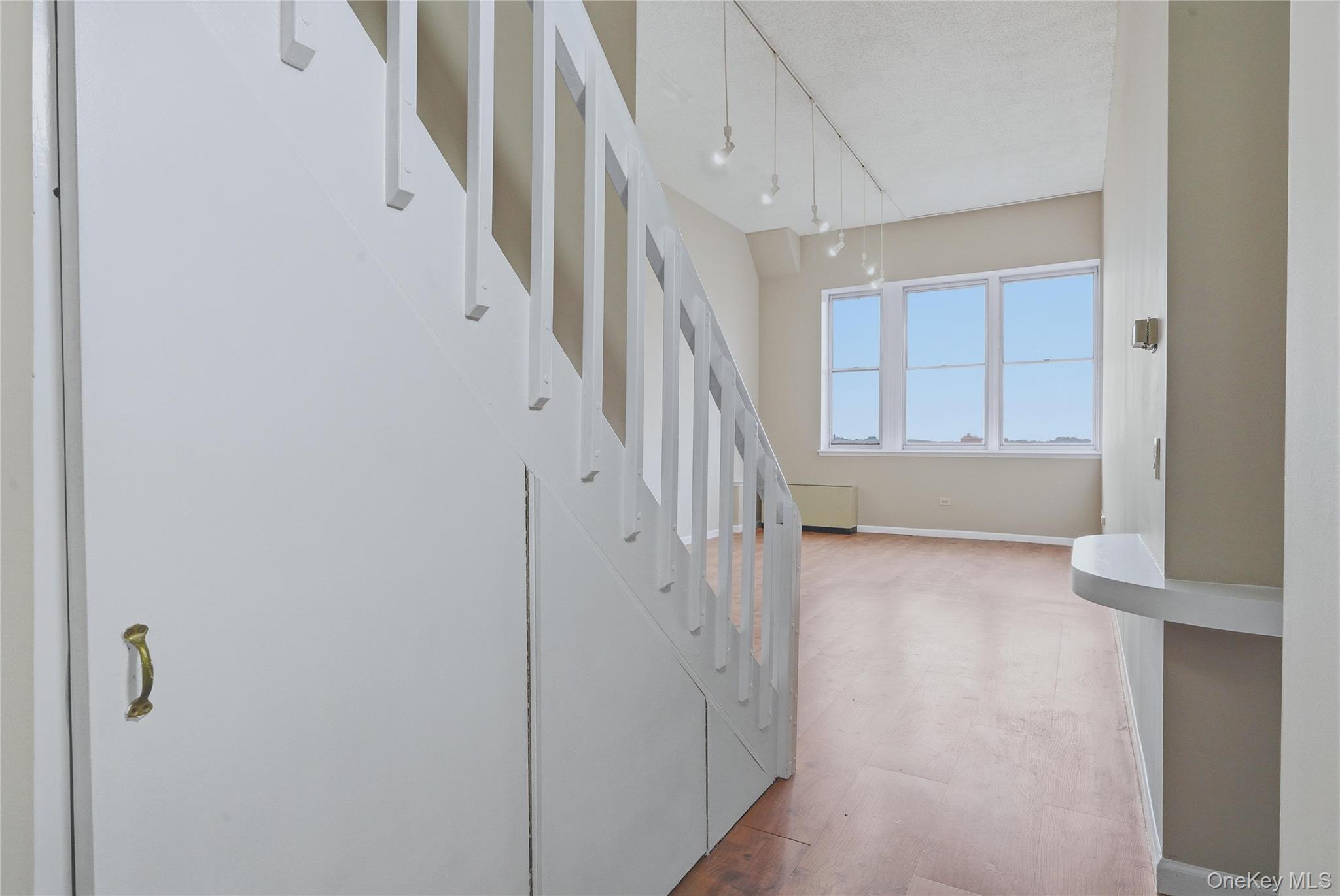 1 Landmark Square, Unit 405 photo 6