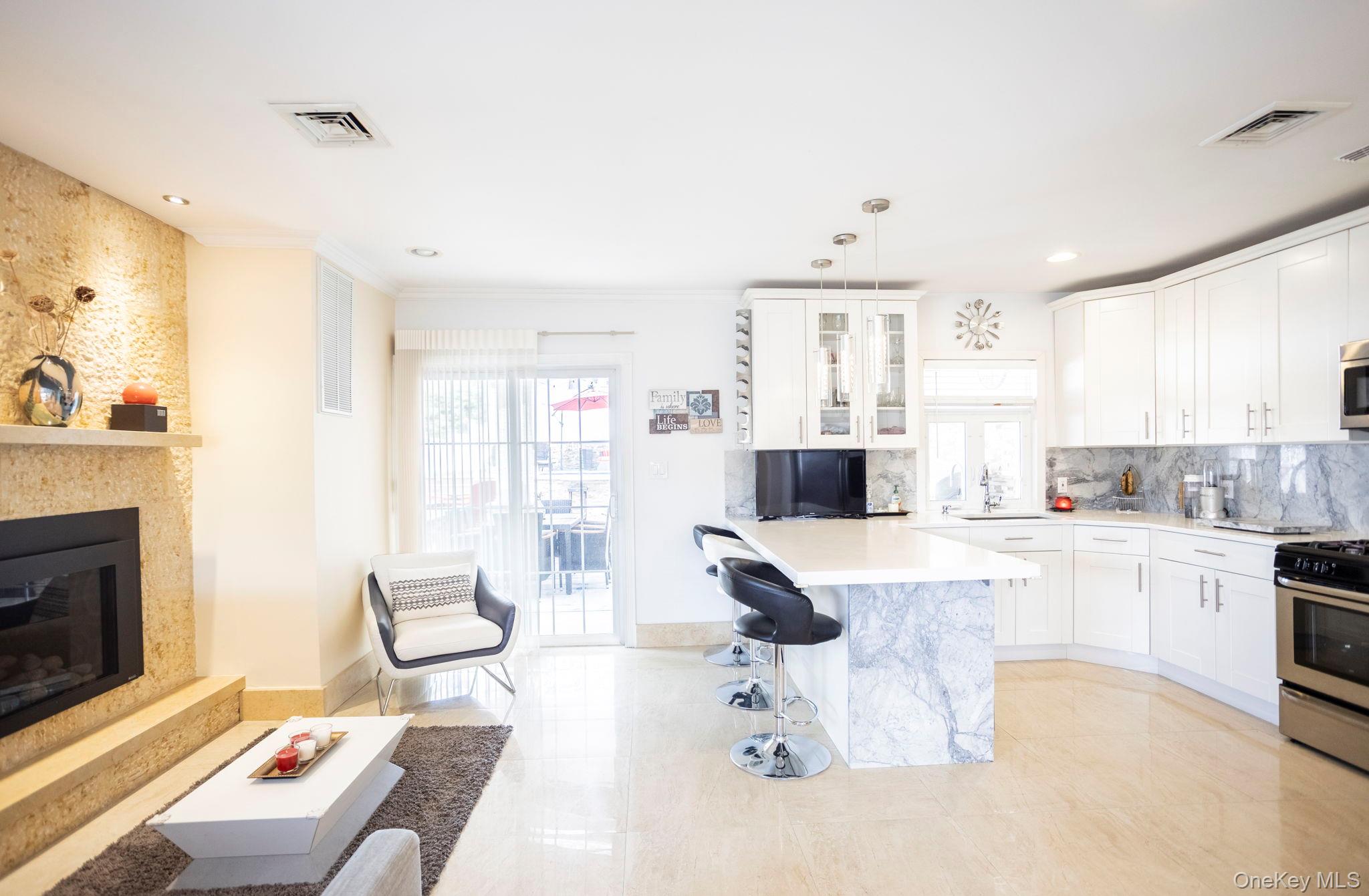 198-31 Pompeii Avenue – For Sale photo 11