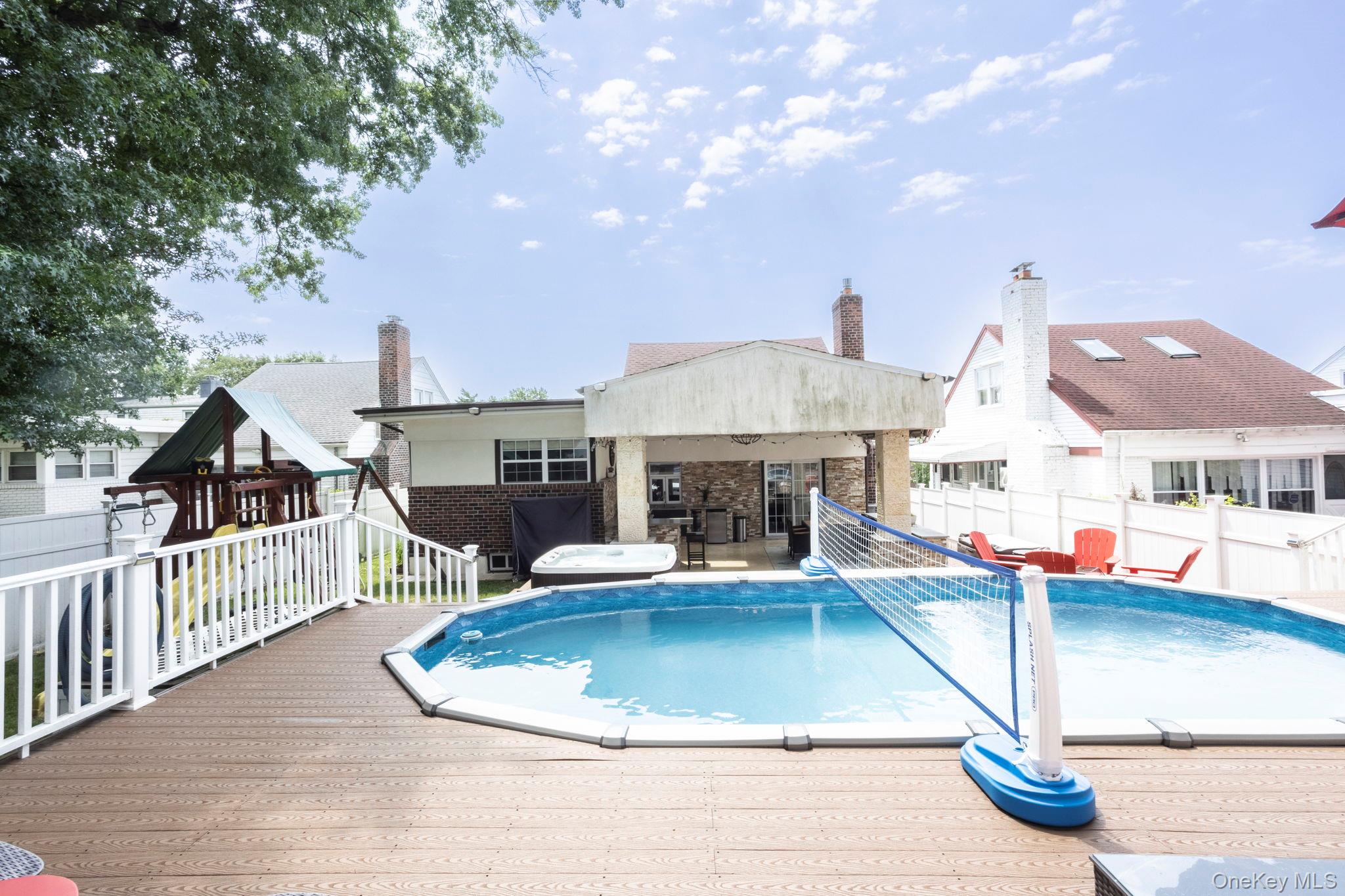 198-31 Pompeii Avenue – For Sale photo 32