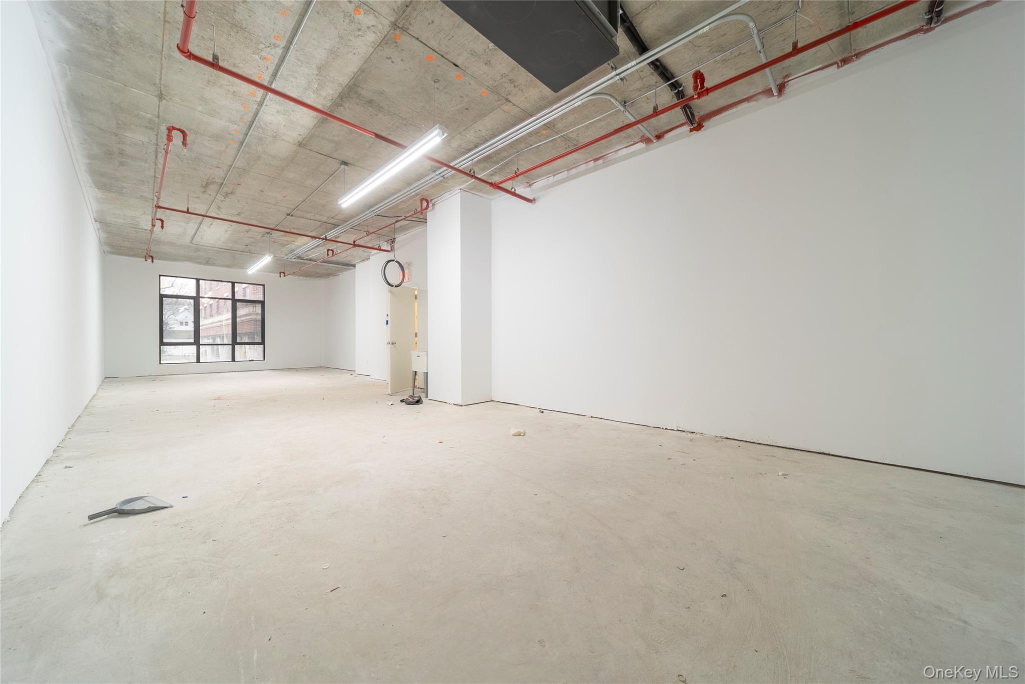 124-28 Queens Boulevard, Unit 3D photo 2