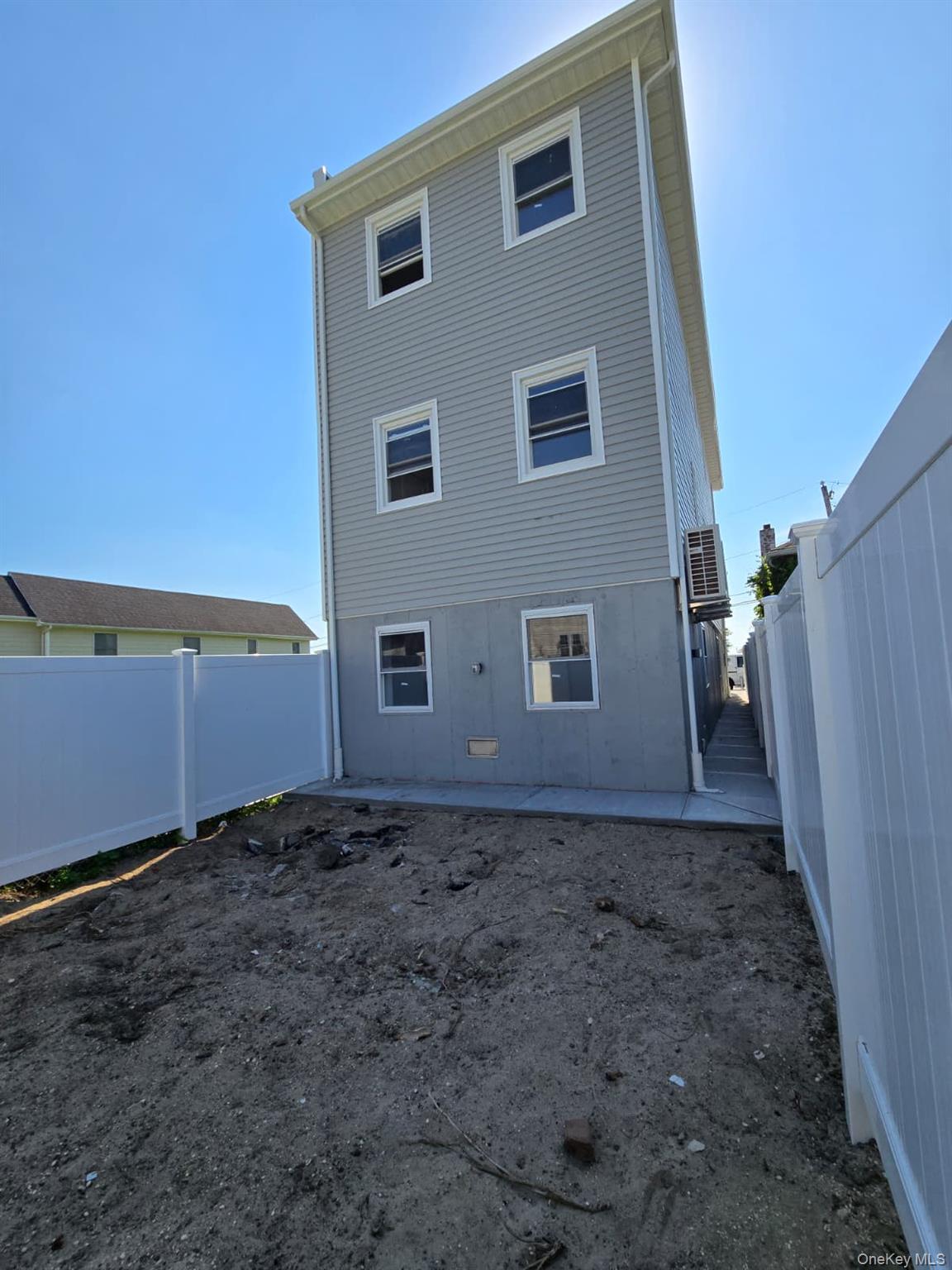 508 Beach 45 Street – For Sale photo 8