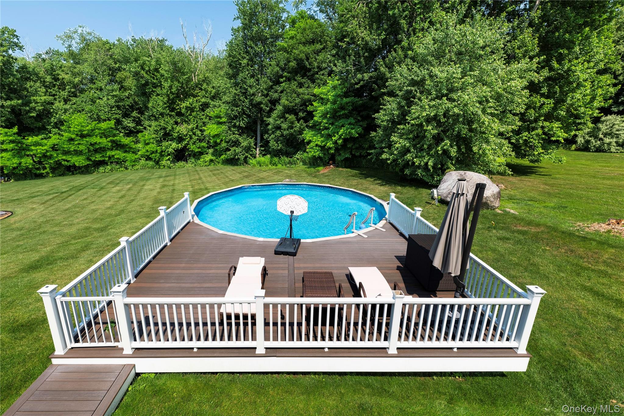 16 Noble Court – For Sale photo 22
