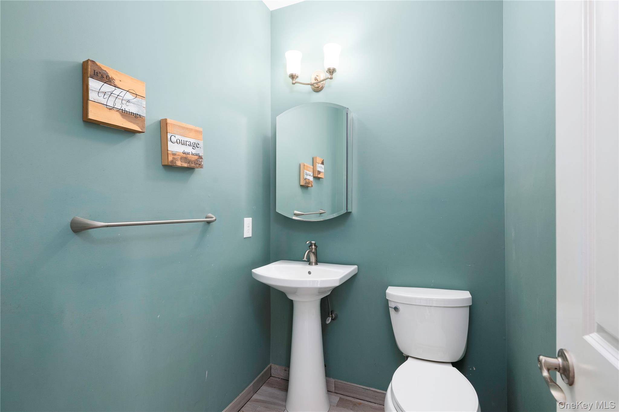 16 Noble Court – For Sale photo 9