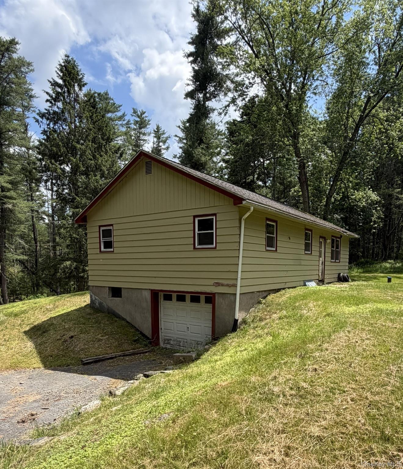 5 Steges Road – For Sale photo 3