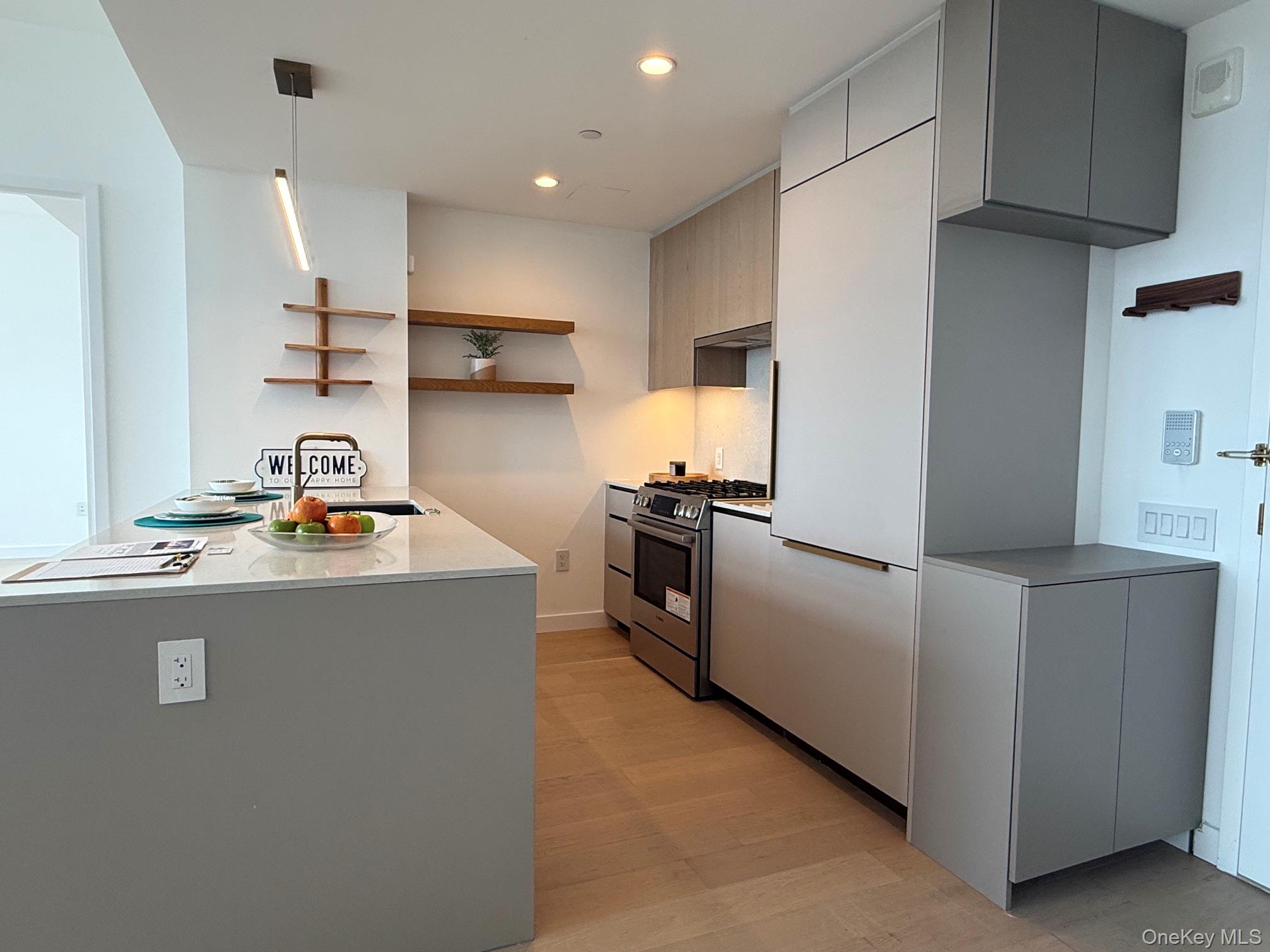 3 Court Square, Unit 4610 photo 17