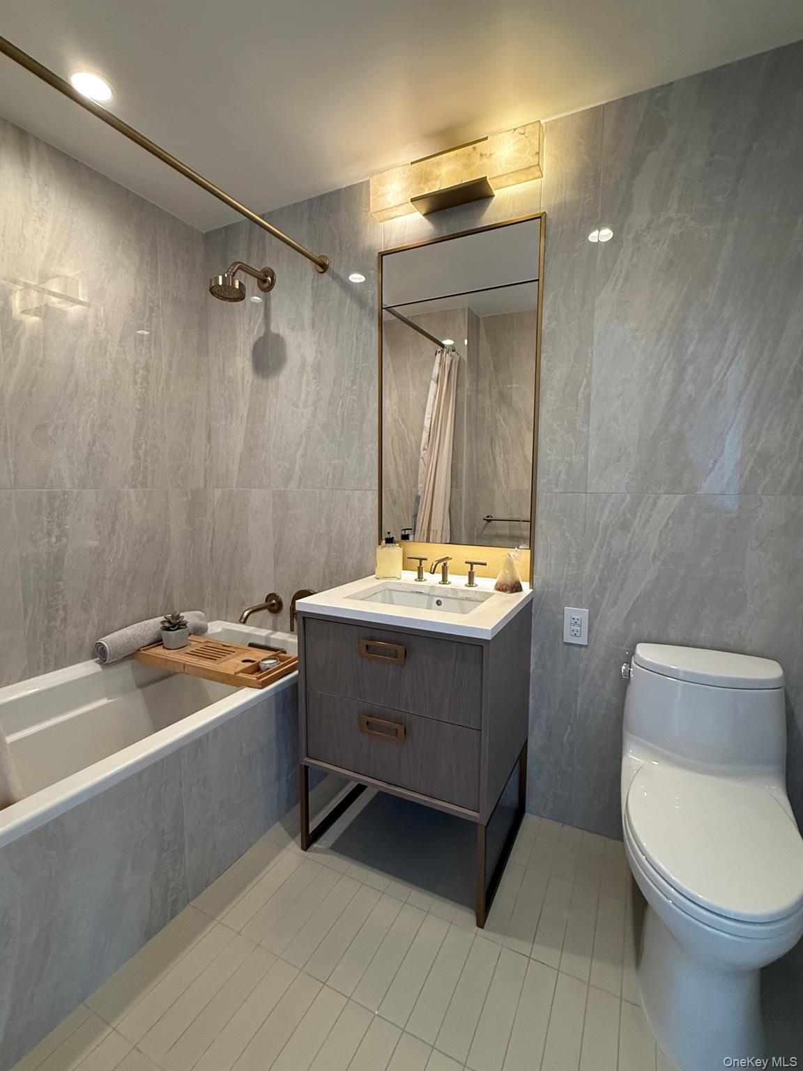 3 Court Square, Unit 4610 photo 22