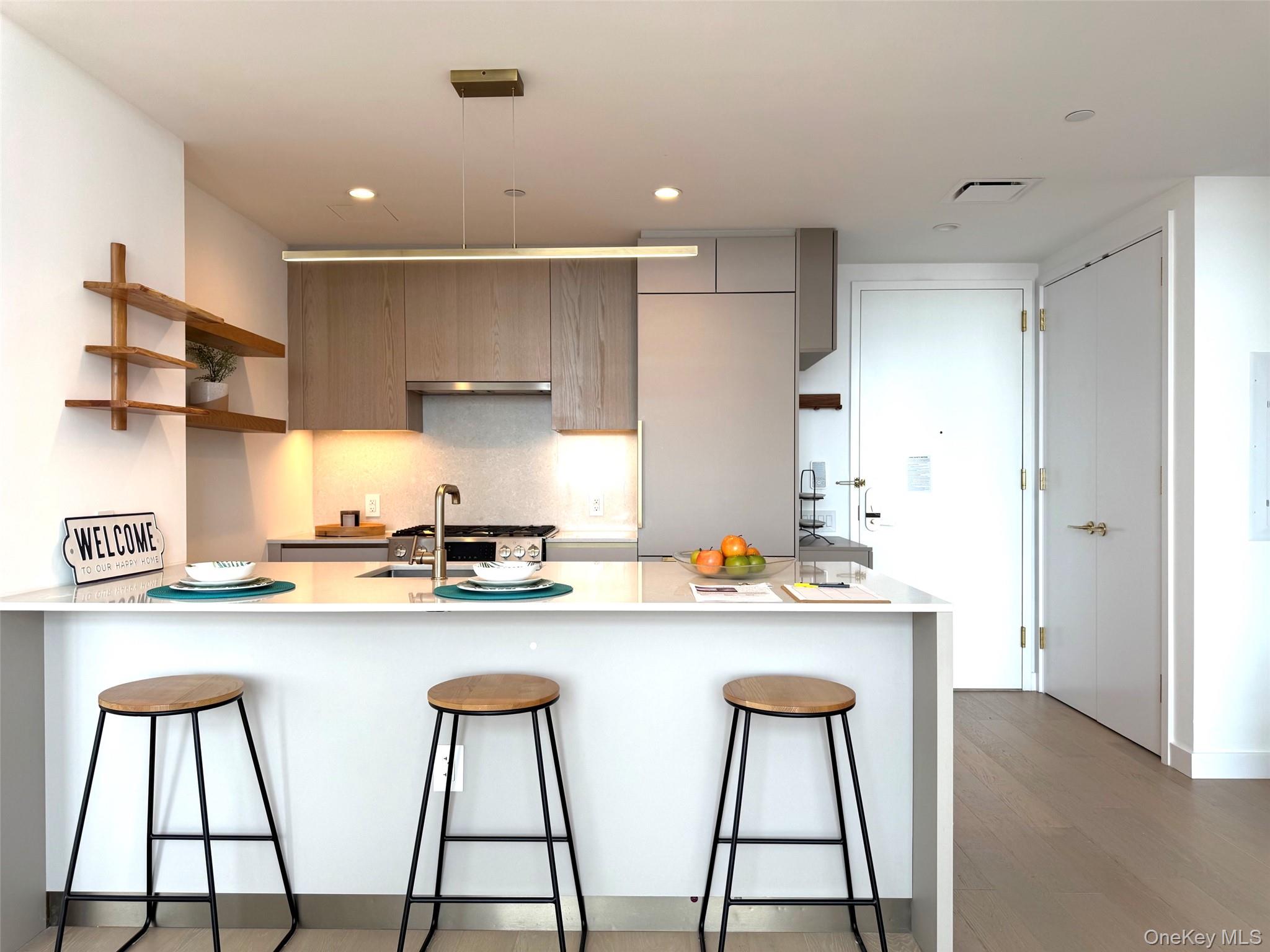 3 Court Square, Unit 4610 photo 18